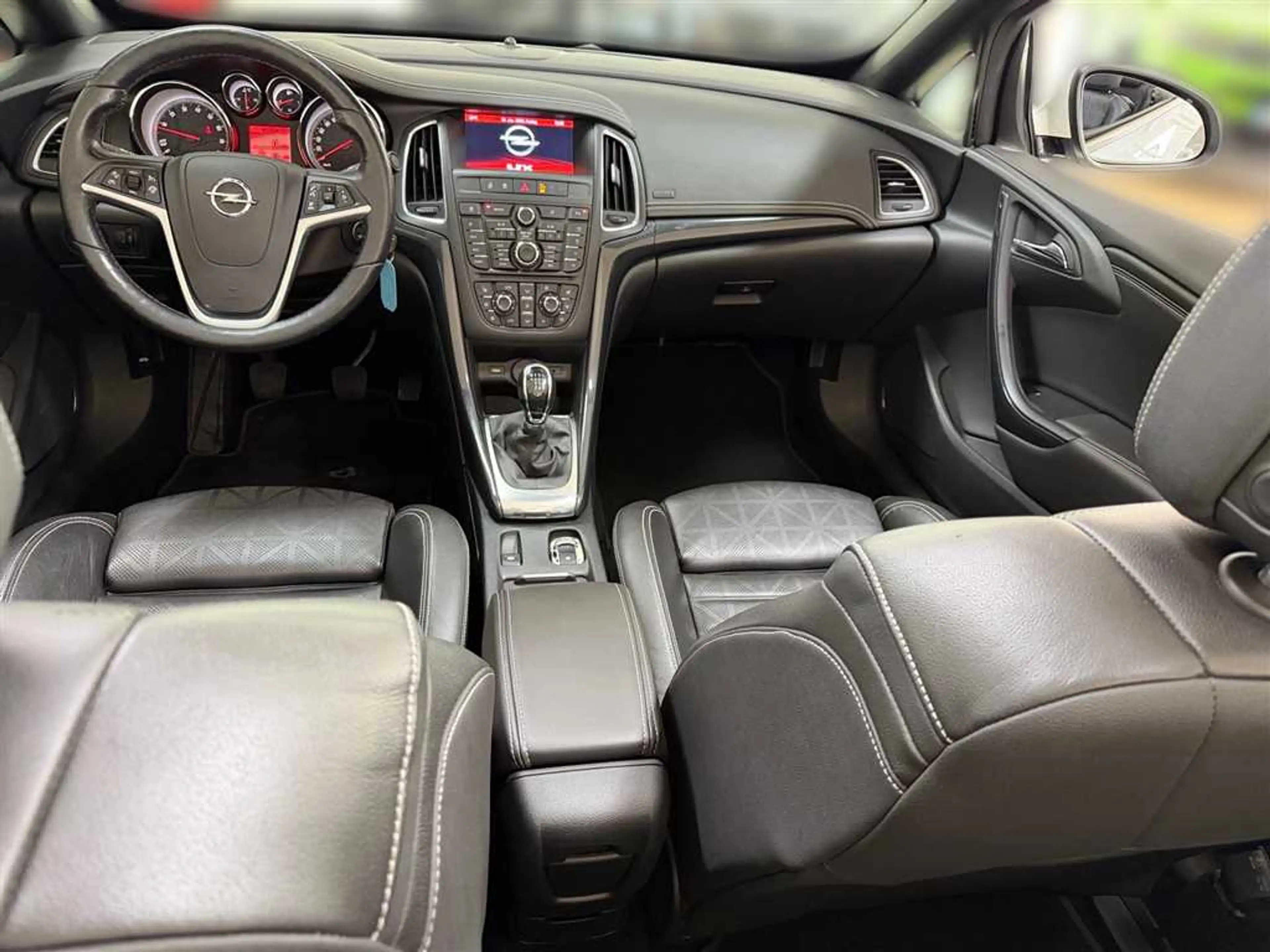 Opel Cascada Ultimate1.6TNavi Kamera PDC SHZ  Leder — photo 12
