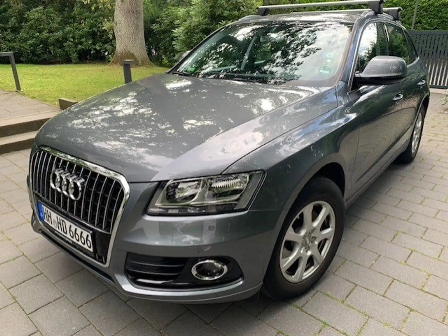 Audi Q5 Q5 2.0 TDI (clean diesel) ultra Grau - 1