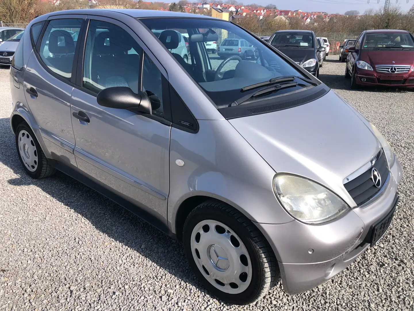 Mercedes-Benz A 140 Automatik*Klima*Parktronic*Tempomat*2.Hand* Silber - 2