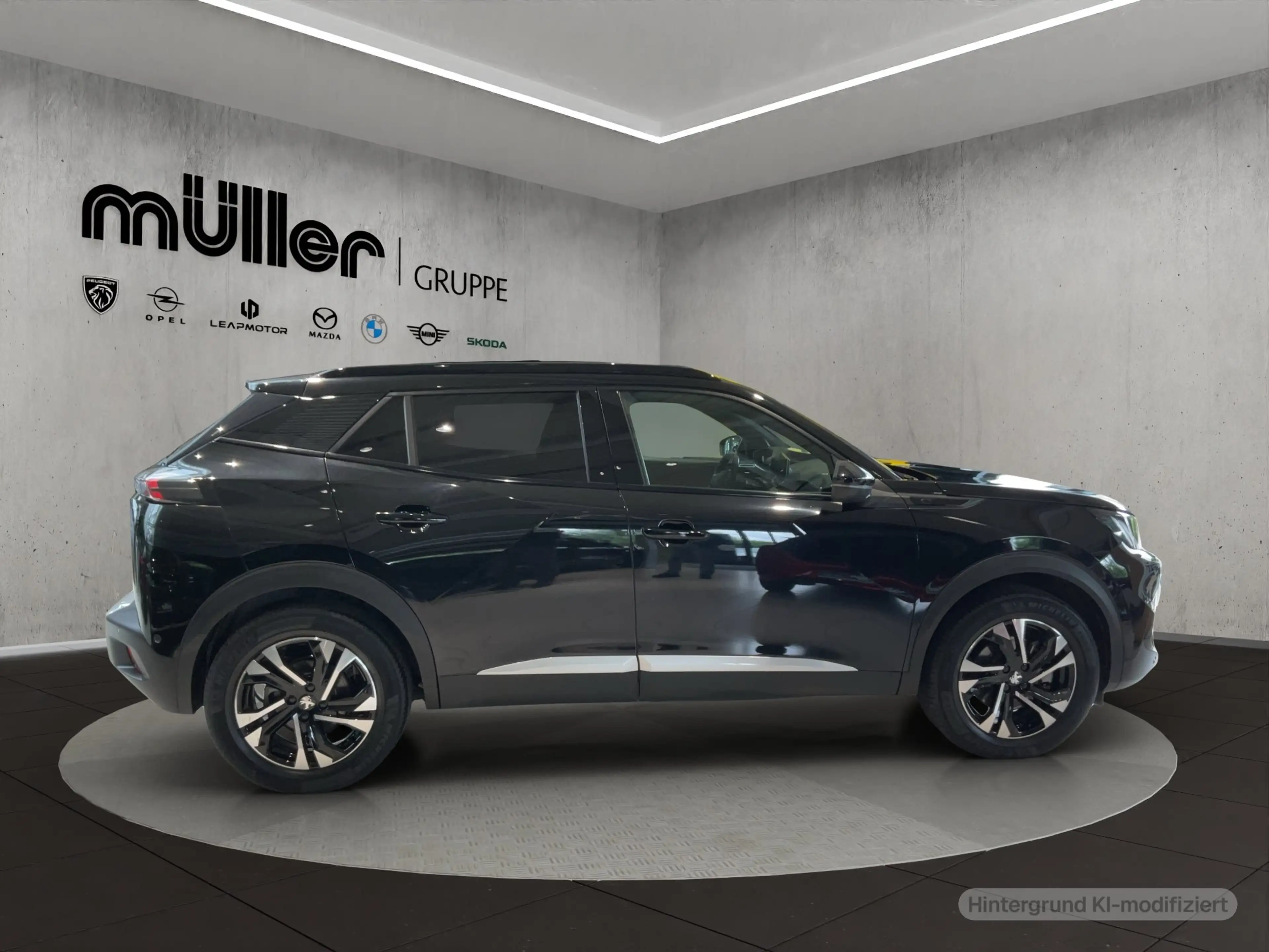 Peugeot e-2008 GT — photo 5