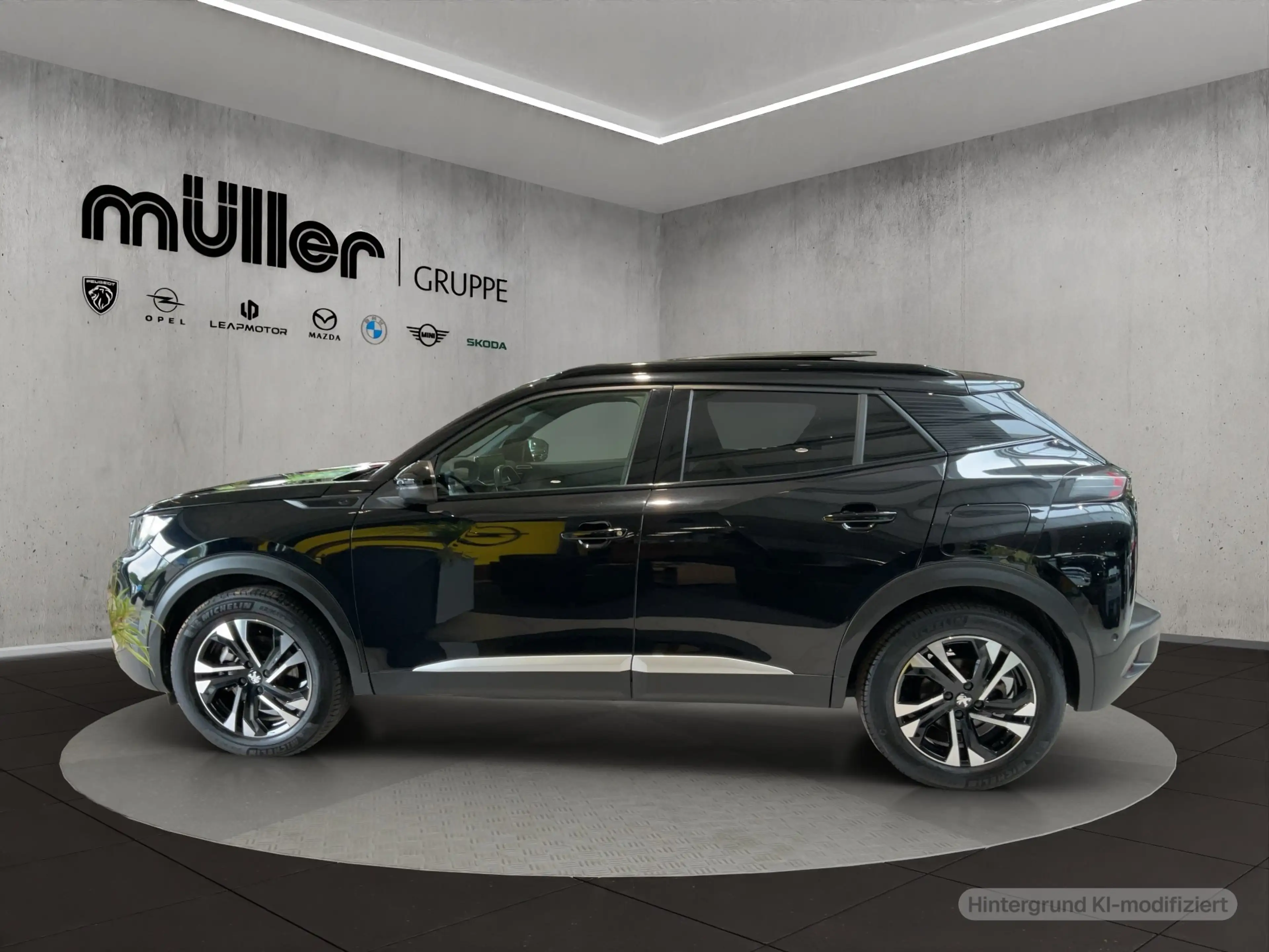 Peugeot e-2008 GT — photo 4