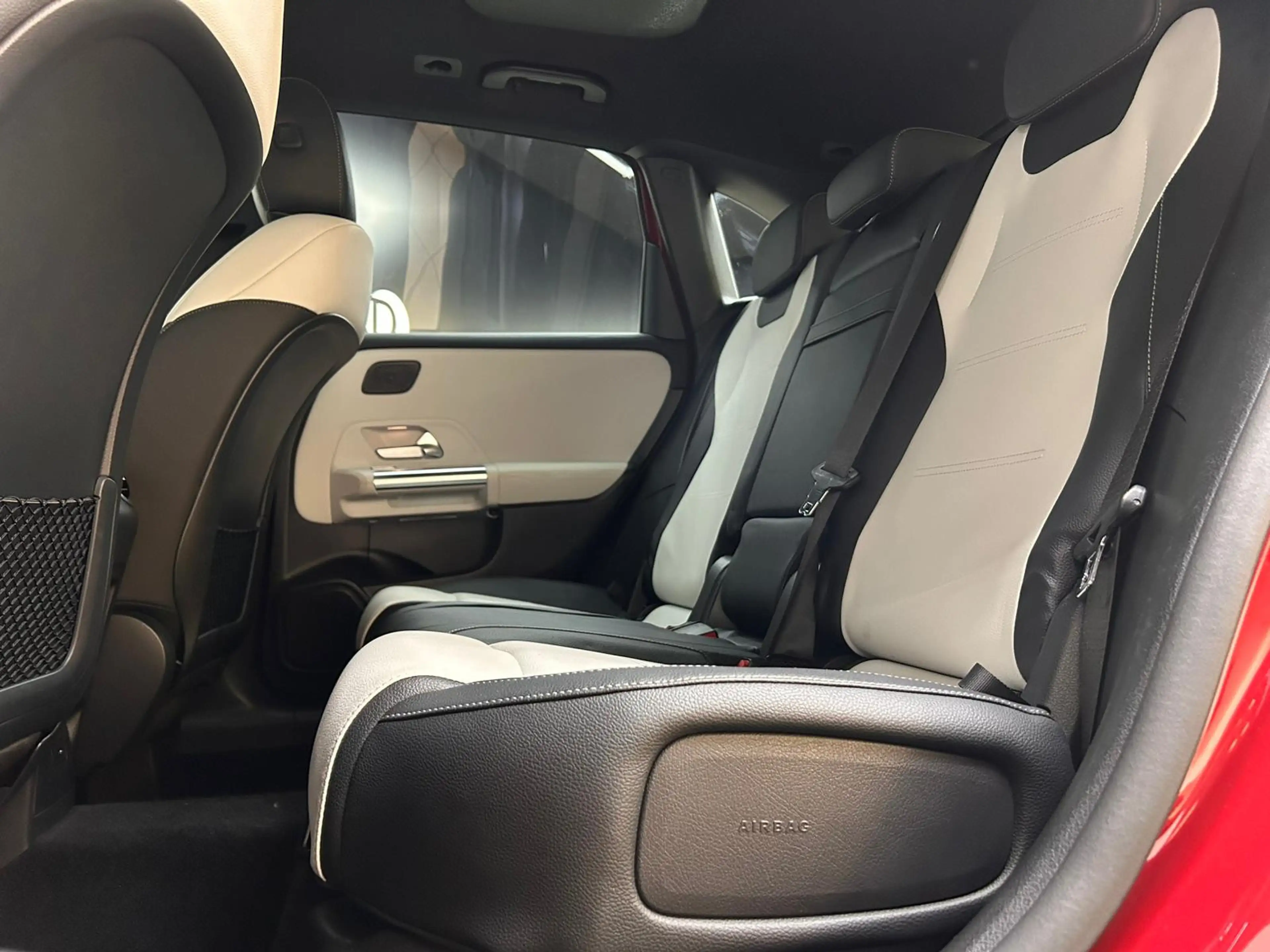 Mercedes-Benz B 220 d 9G 2X AMG Line WIDESC+STDHZ+LED+360+ACC+ — photo 10