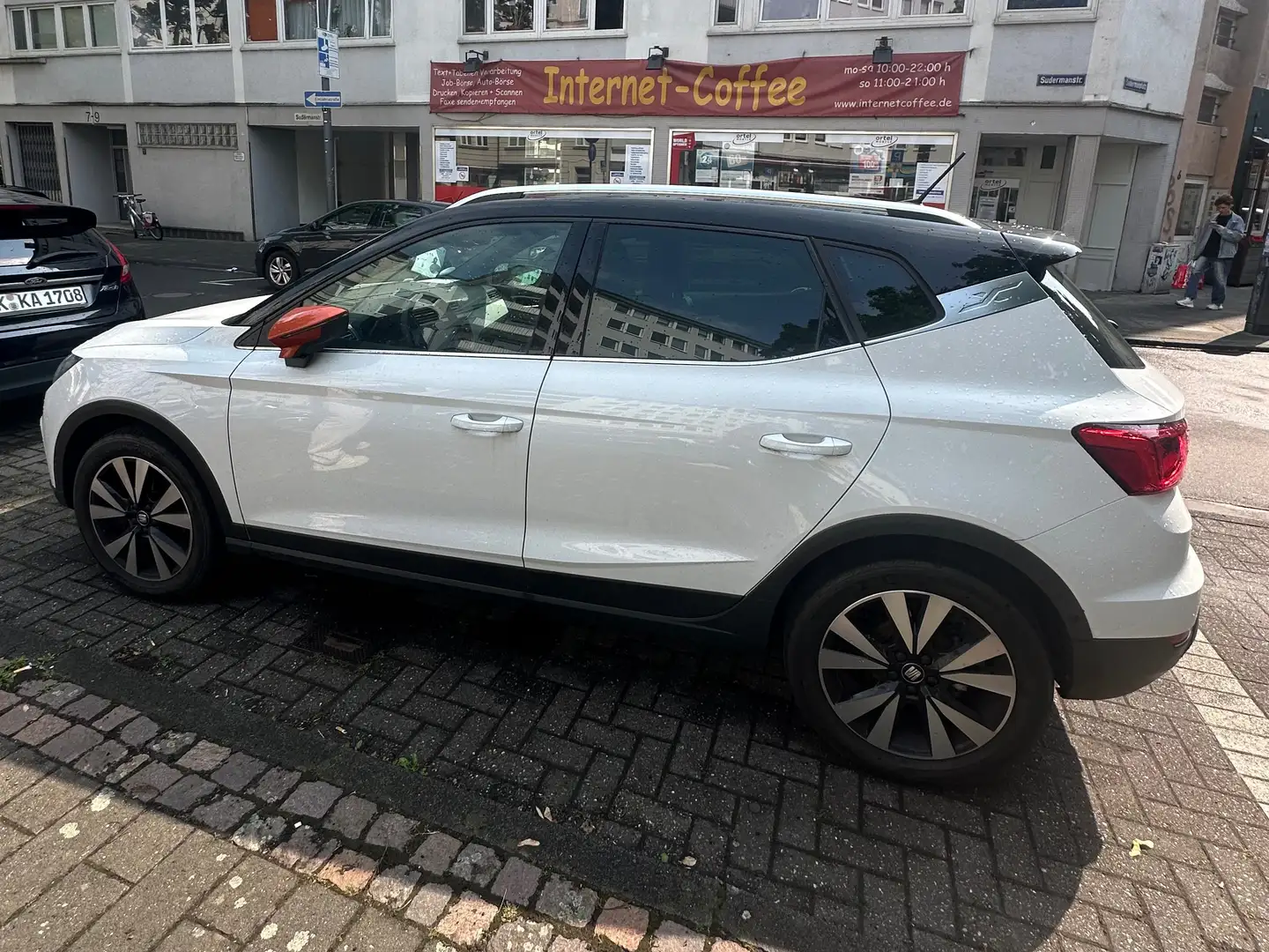 SEAT Arona Arona 1.0 TSI DSG OPFBeats - 1