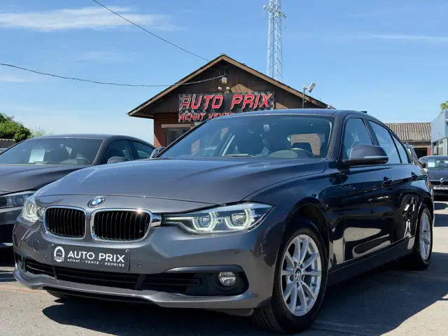 BMW 318 iA JOY Edition Navi LED Clim Cruise Head-up Euro 6b Carnet