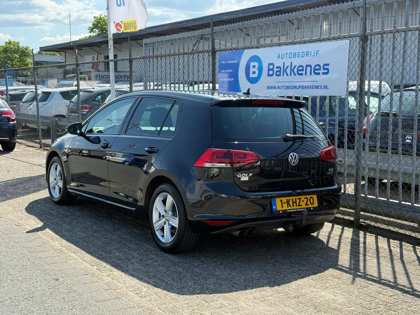 Volkswagen Golf 1.4 TSI Highline | Airco | Cruise | BT | Trekhaak Schwarz - 2