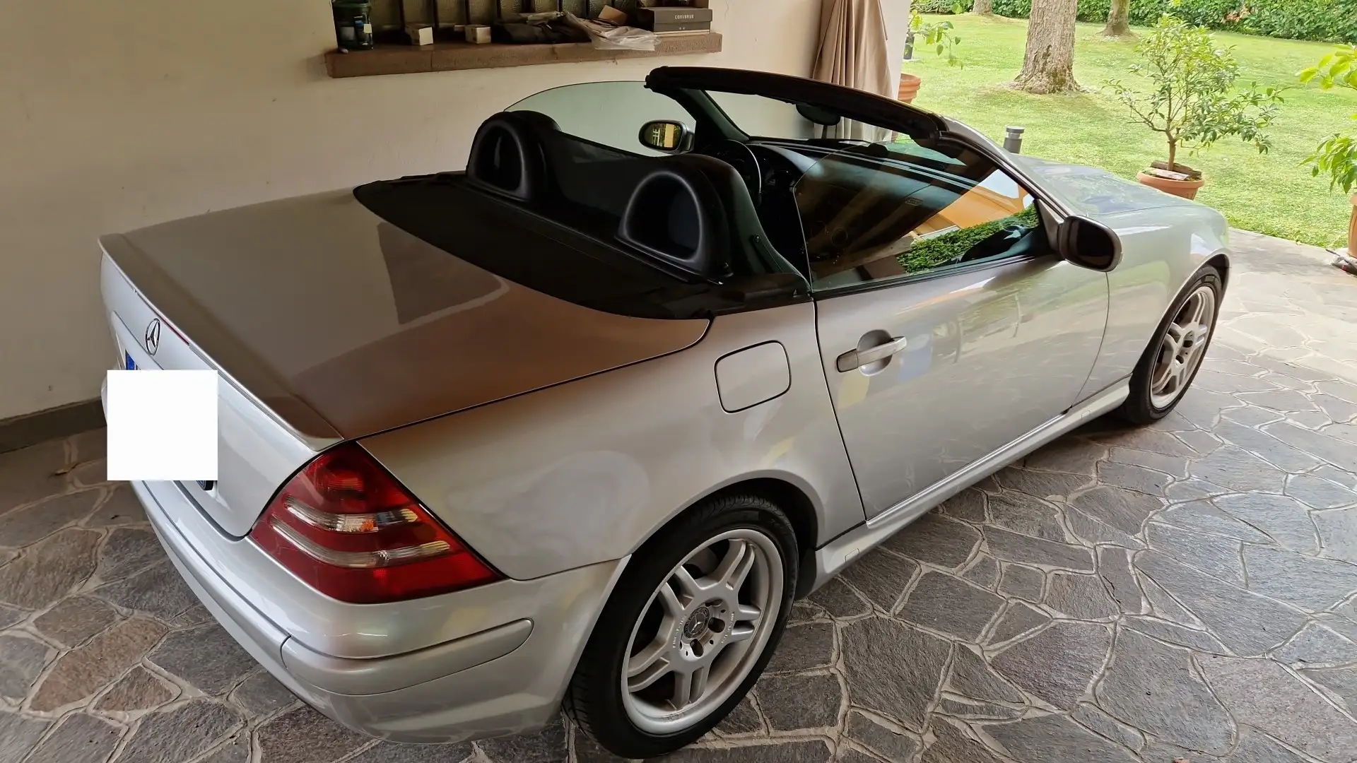 Mercedes-Benz SLK 32 AMG Grau - 2