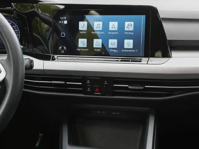 Volkswagen Golf view 13