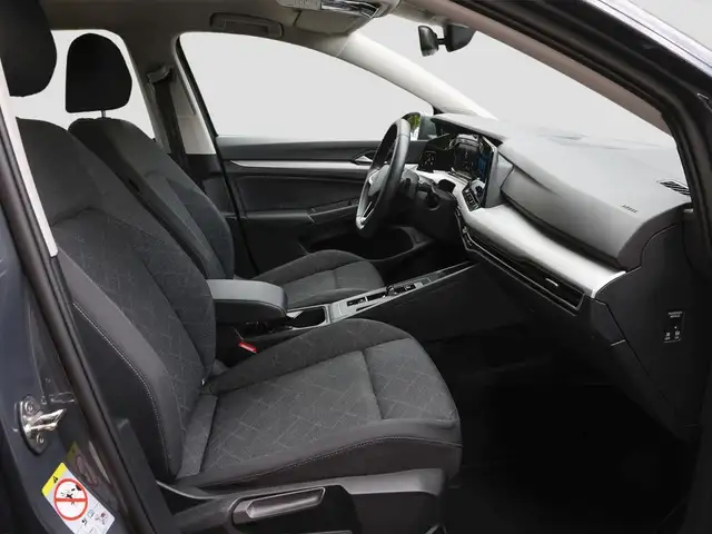 Volkswagen Golf view 9