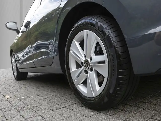Volkswagen Golf view 7