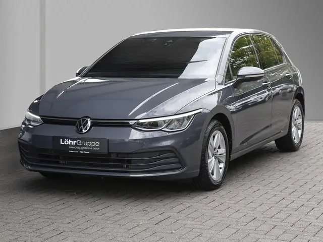 Volkswagen Golf view 2
