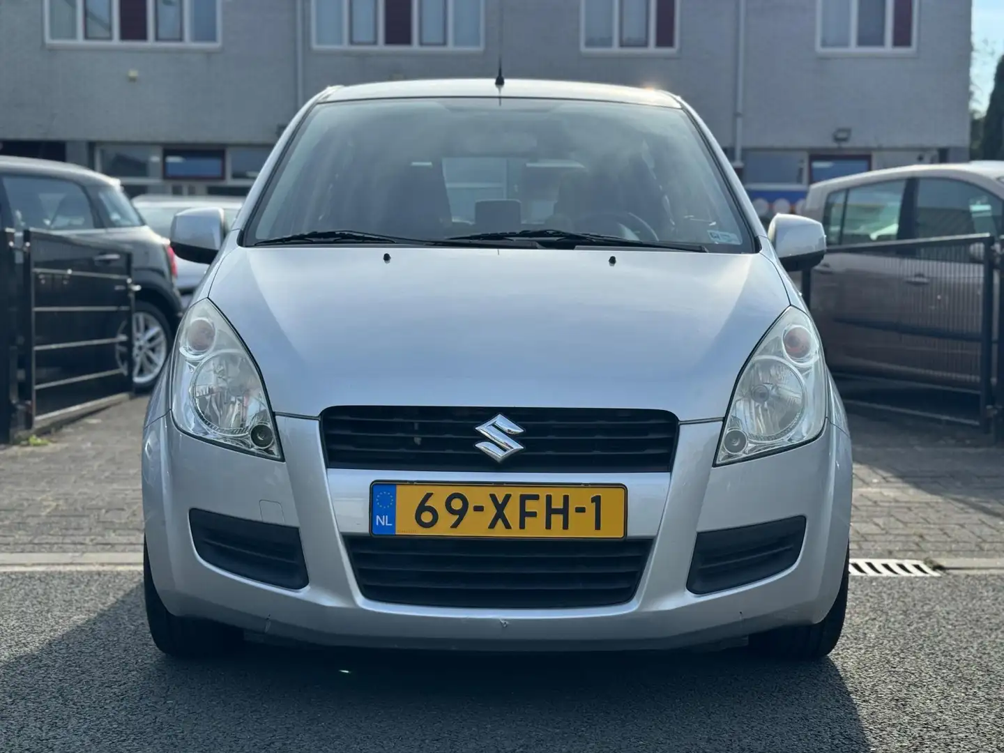 Suzuki Splash 1.0 VVT Comfort/Eerste eigenaar/N KOPPELING/N APK Grijs - 2