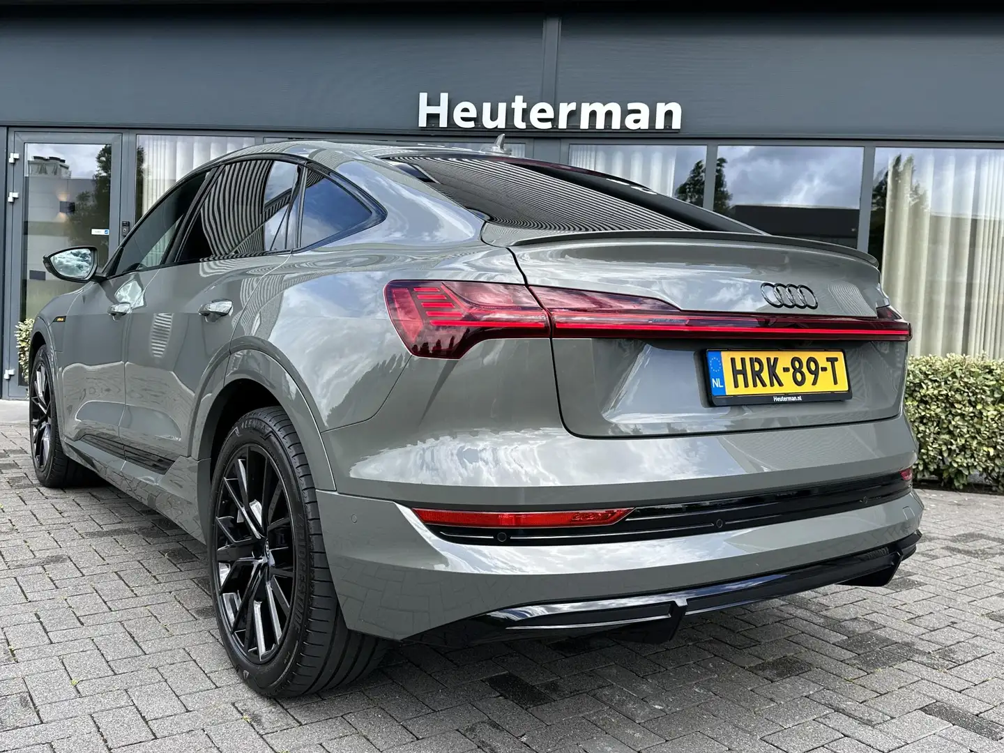 Audi e-tron Sportback 50 Quattro S Line Black Edition/ B&O/ Sf Gris - 2