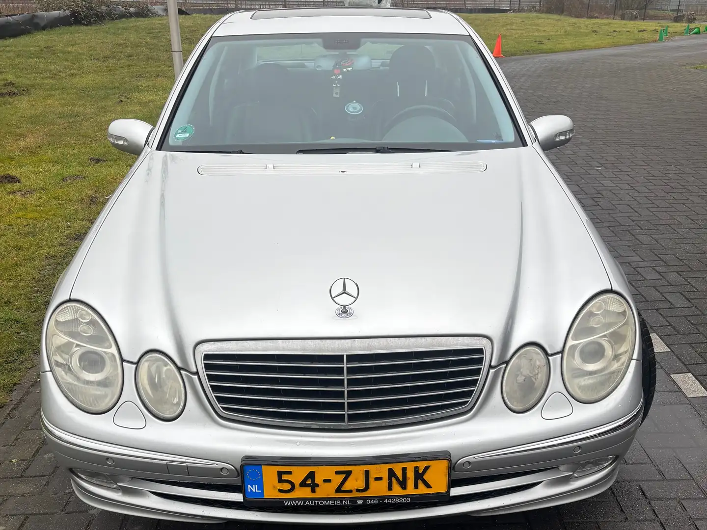 Mercedes-Benz E 320 E 320 Avantgarde Zilver - 1