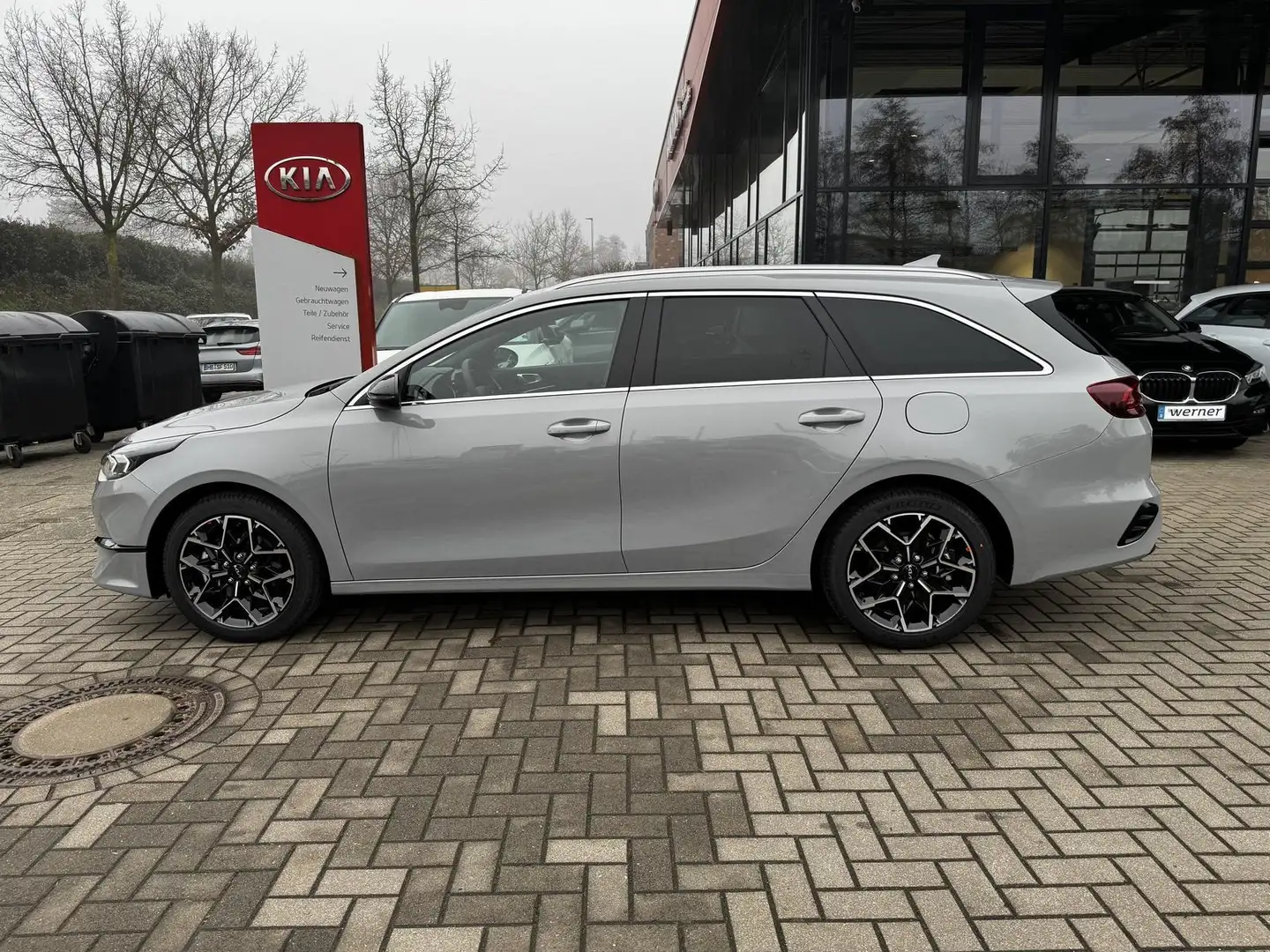 Kia Ceed SW 1.0 T DCT7 Nightline Edition Серый - 2