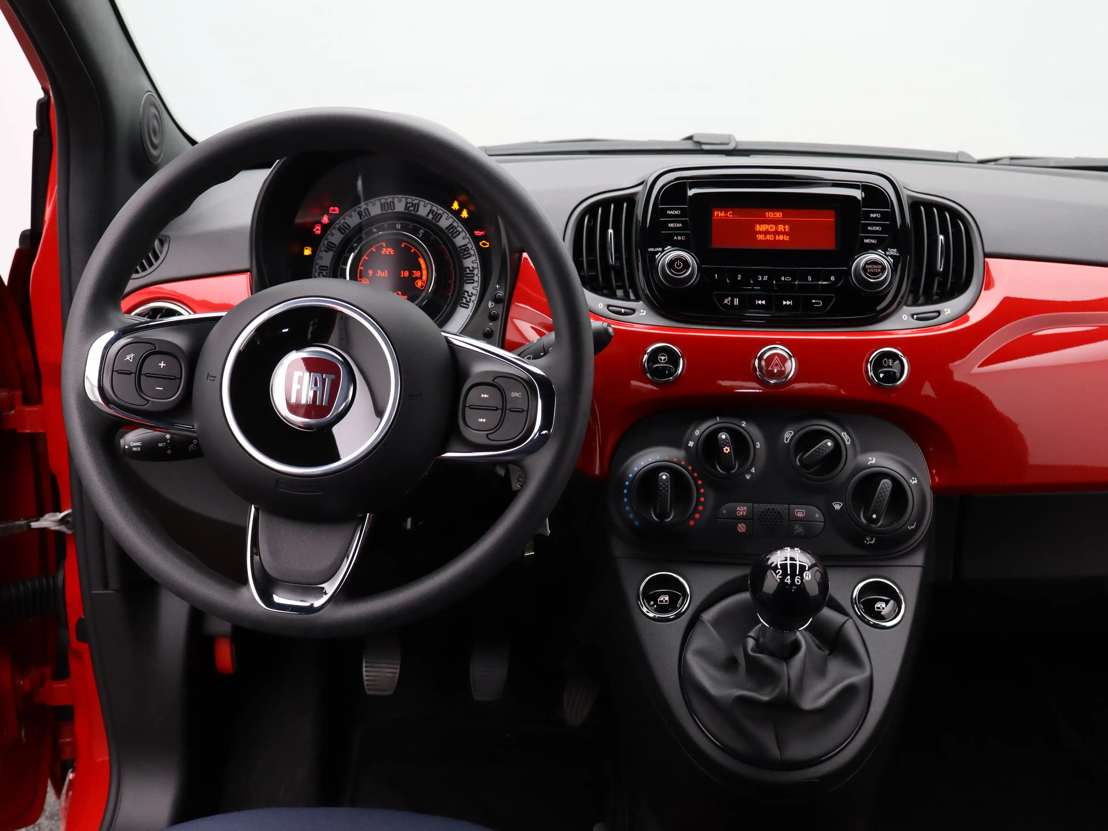 Fiat 500 1.0 Hybrid Cult Lage KM-stand | Airco | Bluetooth — photo 3
