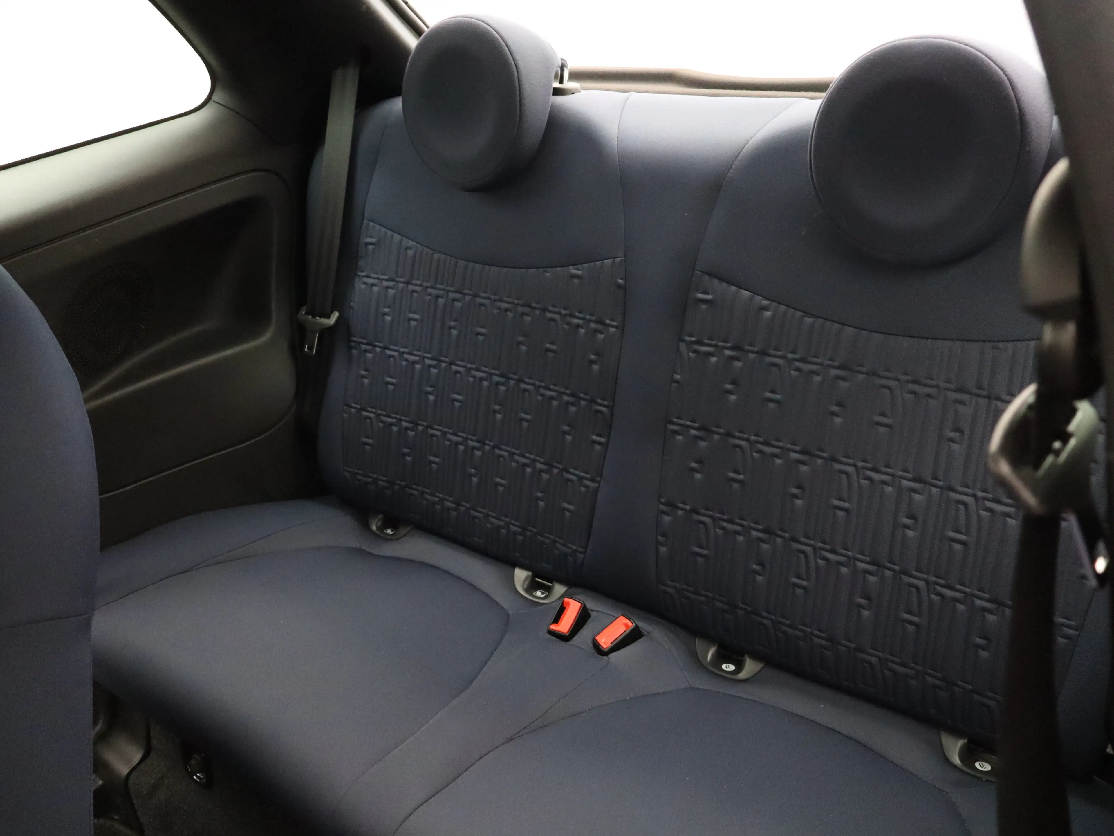 Fiat 500 1.0 Hybrid Cult Lage KM-stand | Airco | Bluetooth — photo 9