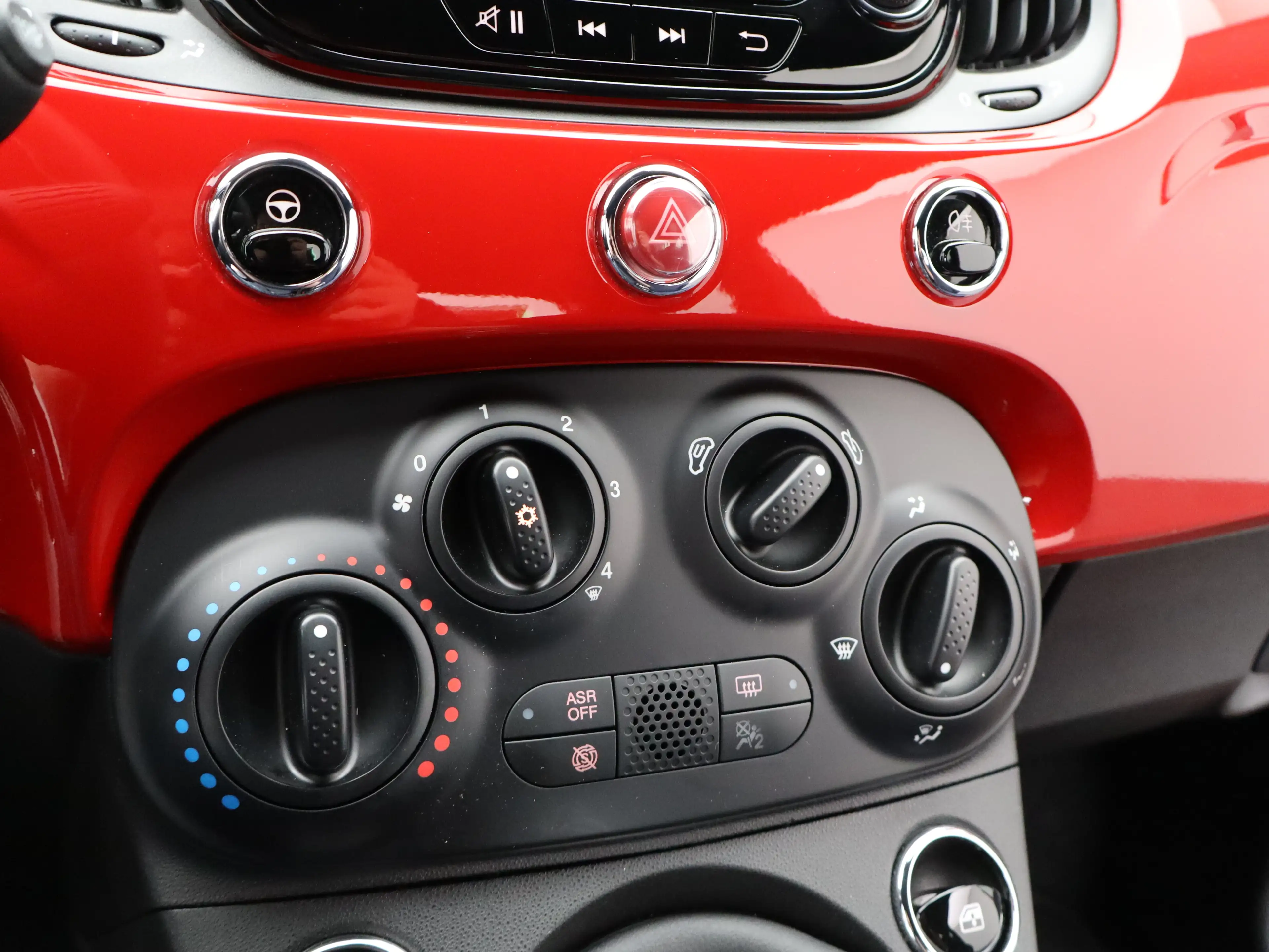 Fiat 500 1.0 Hybrid Cult Lage KM-stand | Airco | Bluetooth — photo 21