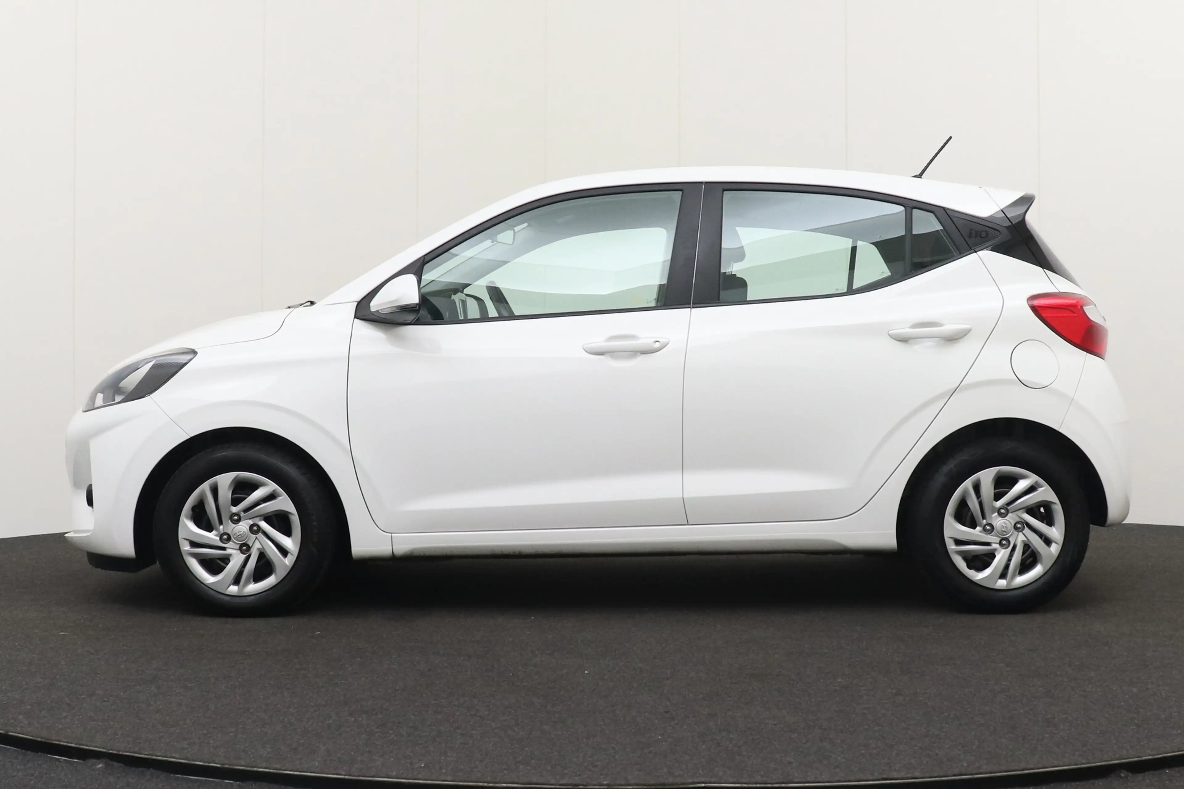 Hyundai i10 1.0 Comfort 5-zits Carplay Cruise Airco — photo 5