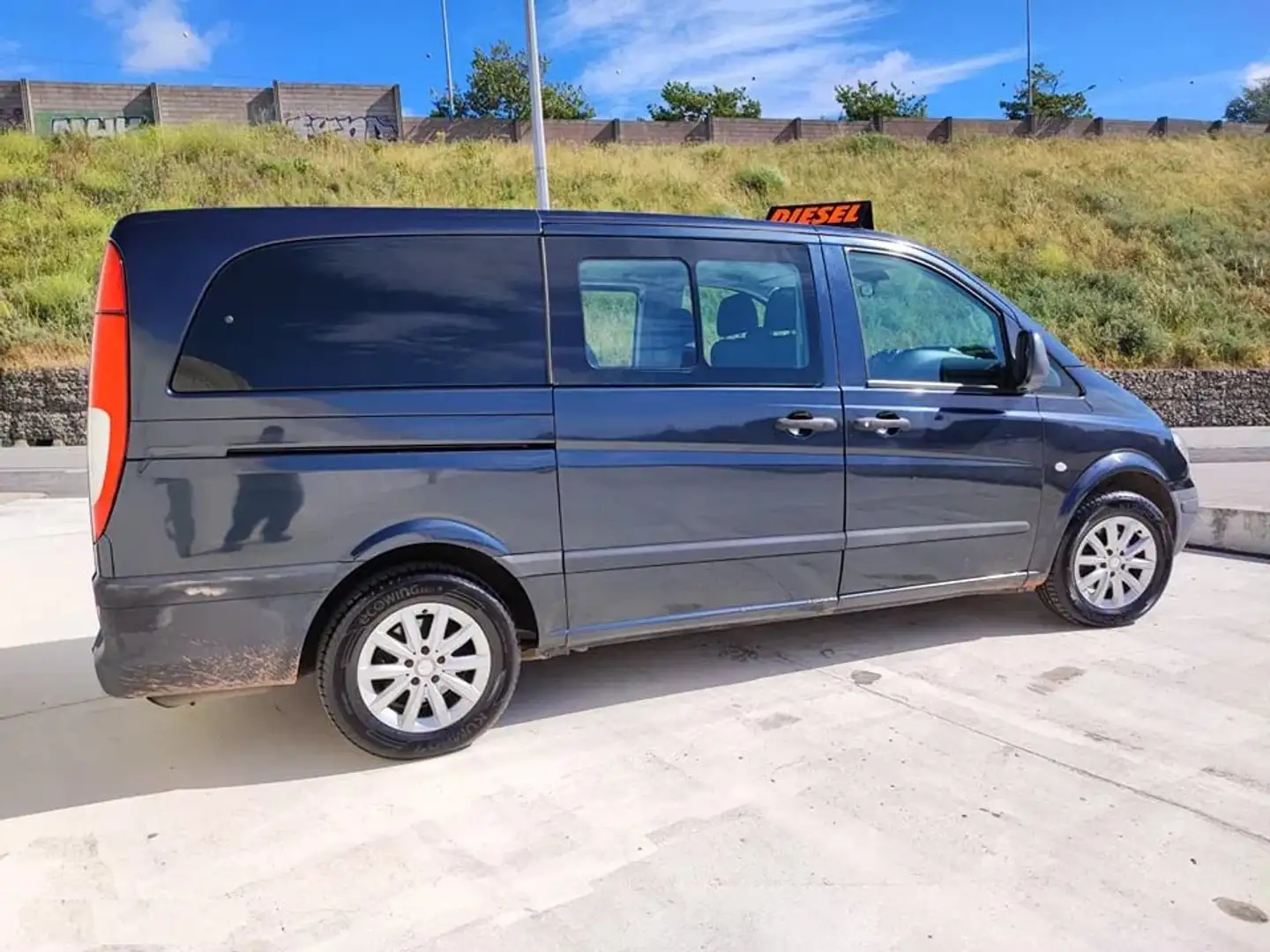 Mercedes-Benz Vito Vito 4x4 115CDI L Larga - 1