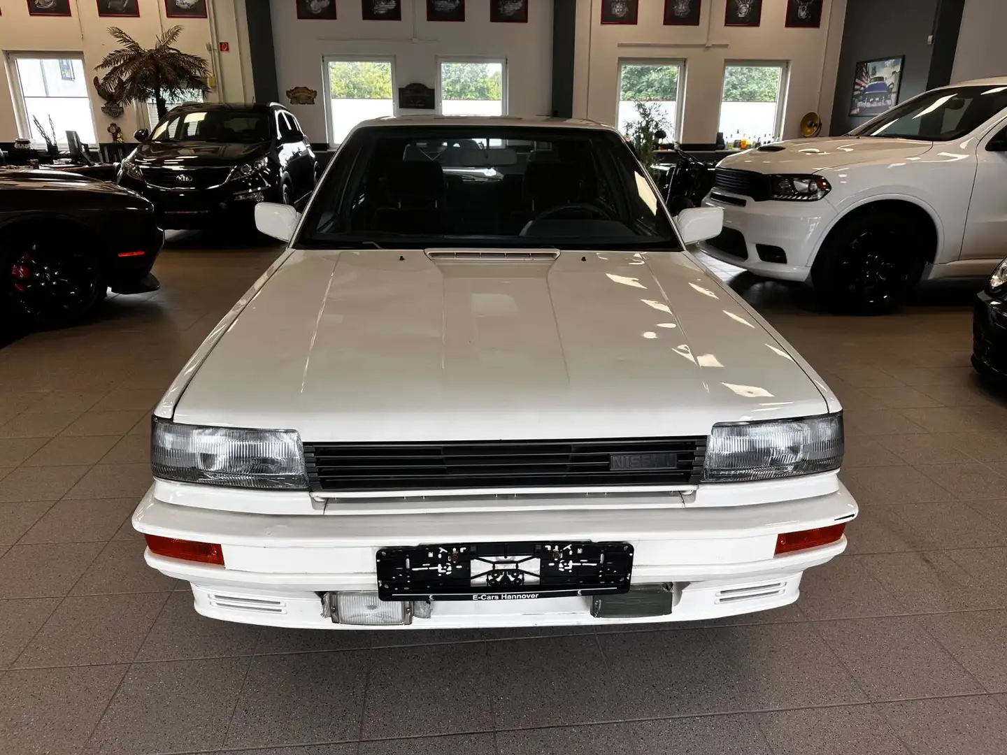 Nissan Bluebird H-Kennzeichen Oldtimer Blanc - 2