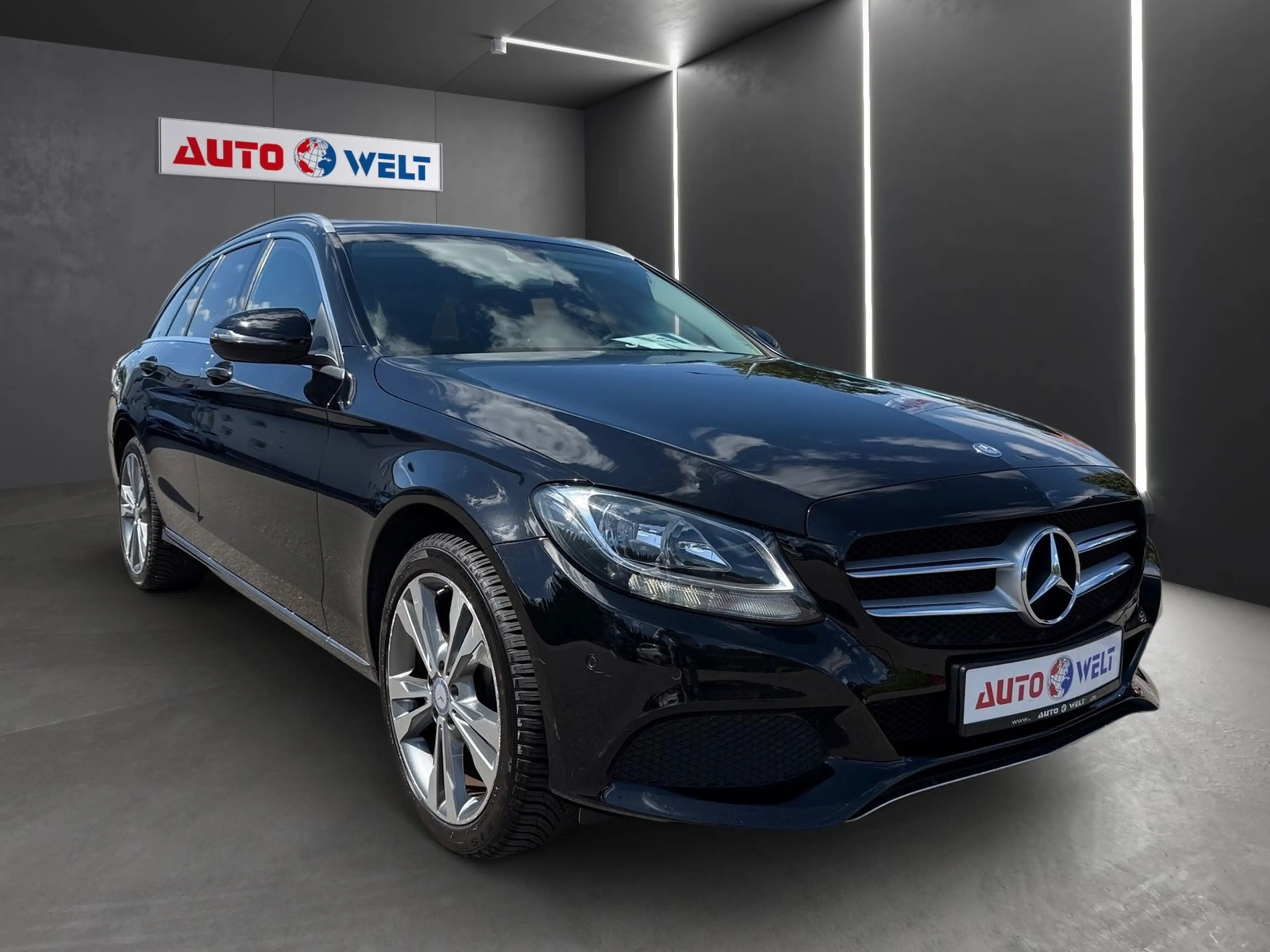 Mercedes-Benz C 180 C180 T-Modell CGI Navi Tempomat Kamera PDC AHK — photo 2