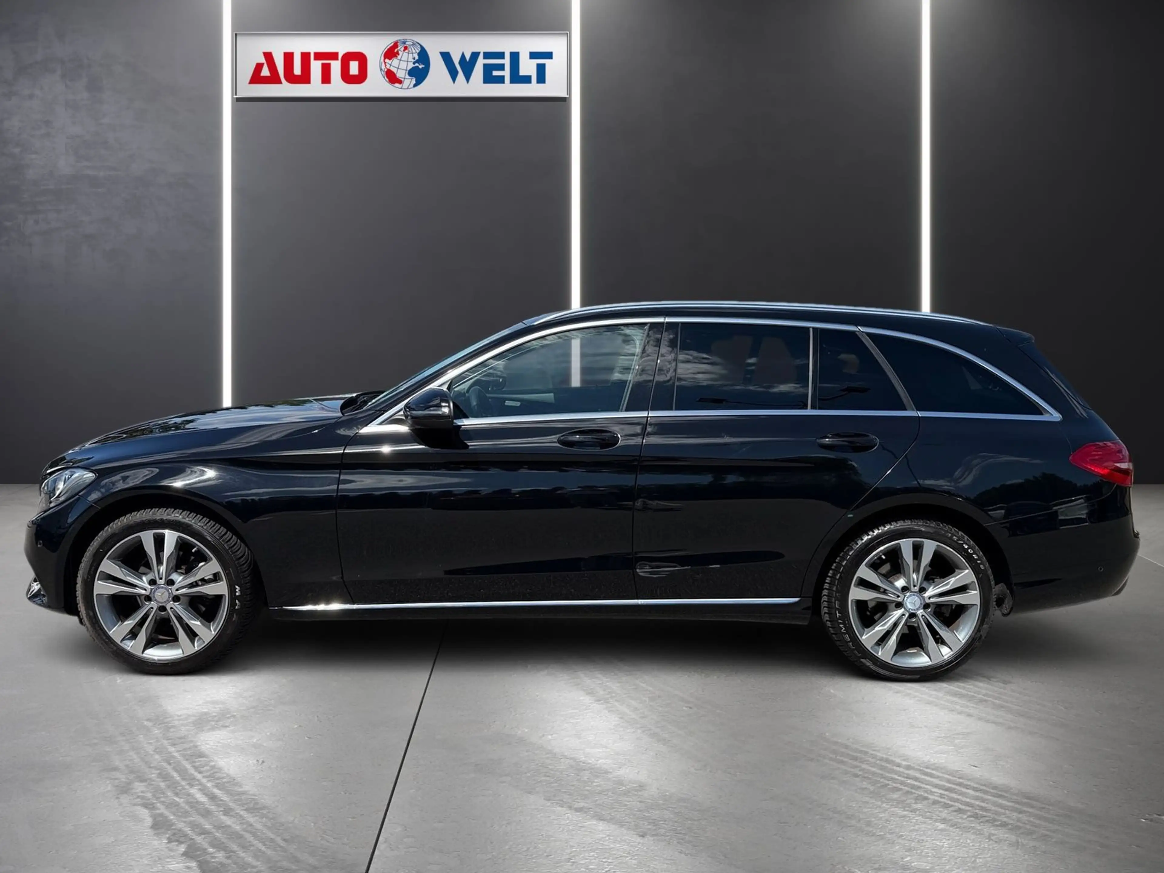 Mercedes-Benz C 180 C180 T-Modell CGI Navi Tempomat Kamera PDC AHK — photo 6