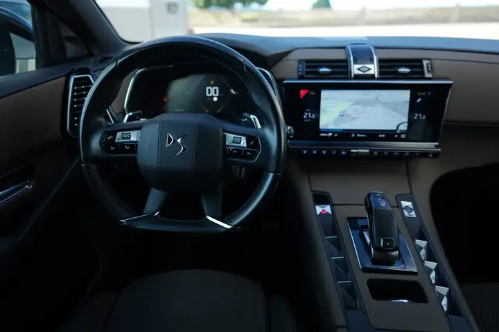 DS 7 Crossback 2021, foto 11