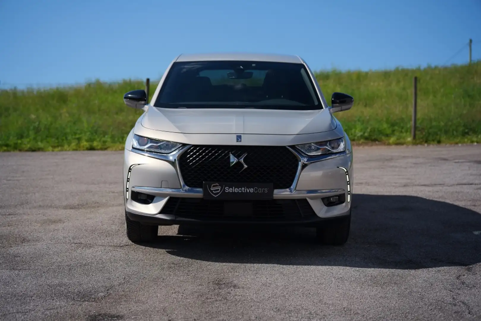 DS Automobiles DS 7 Crossback 1.5BlueHDi Chic Aut. Gris - 2