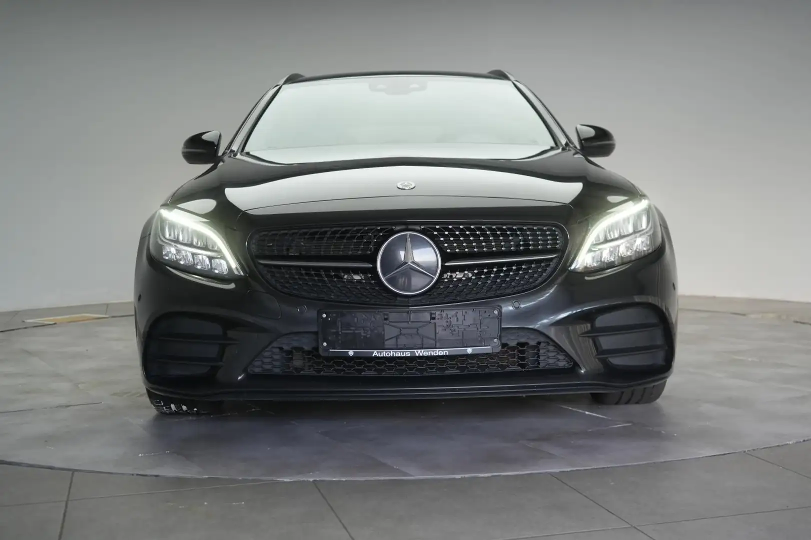 Mercedes-Benz C 220 d T 9G-Tronic AMG Night Edition Distronic/ Gris - 2