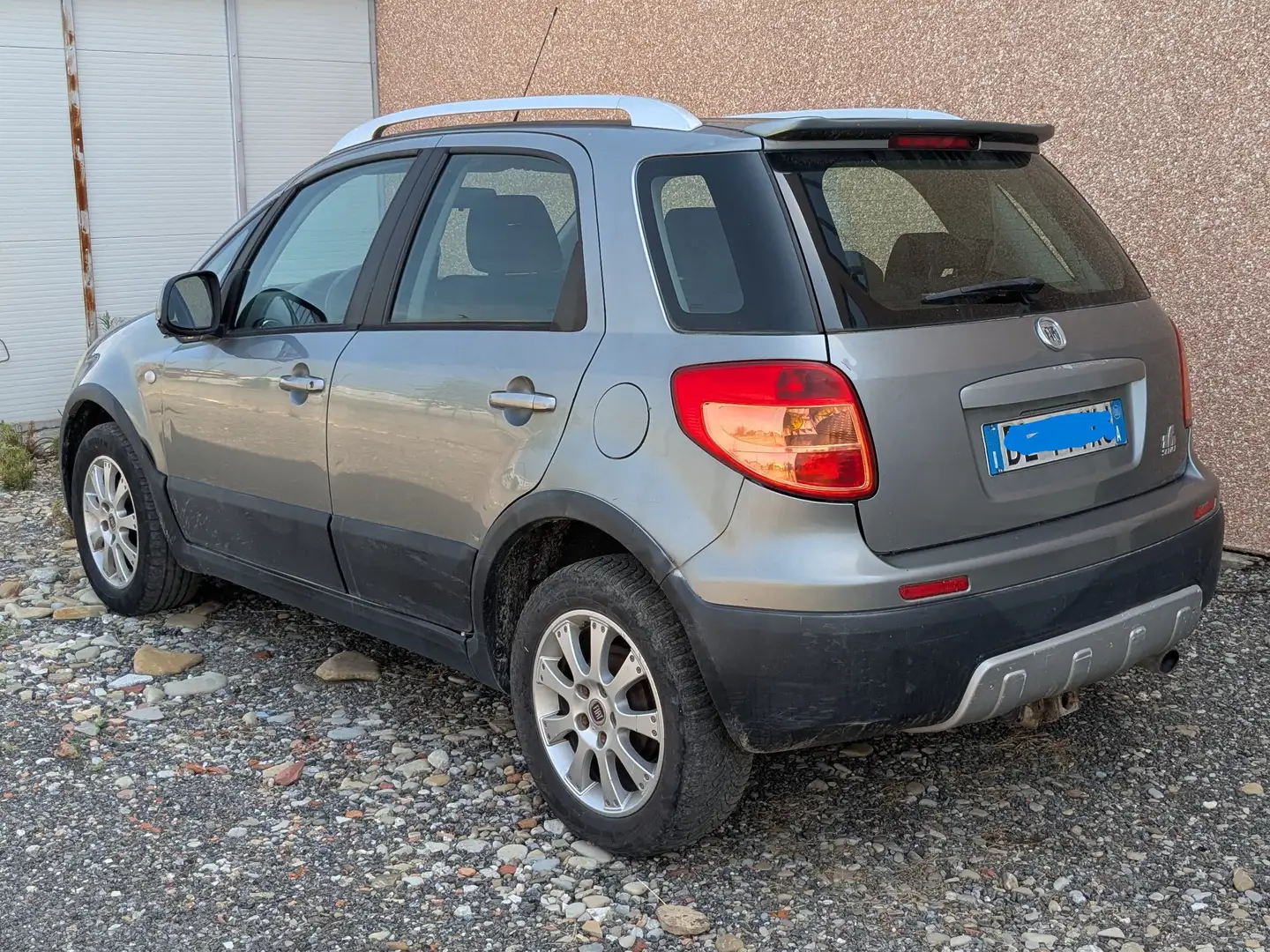 Fiat Sedici Sedici 1.9 mjt Experience 4x4 120cv Argento - 1