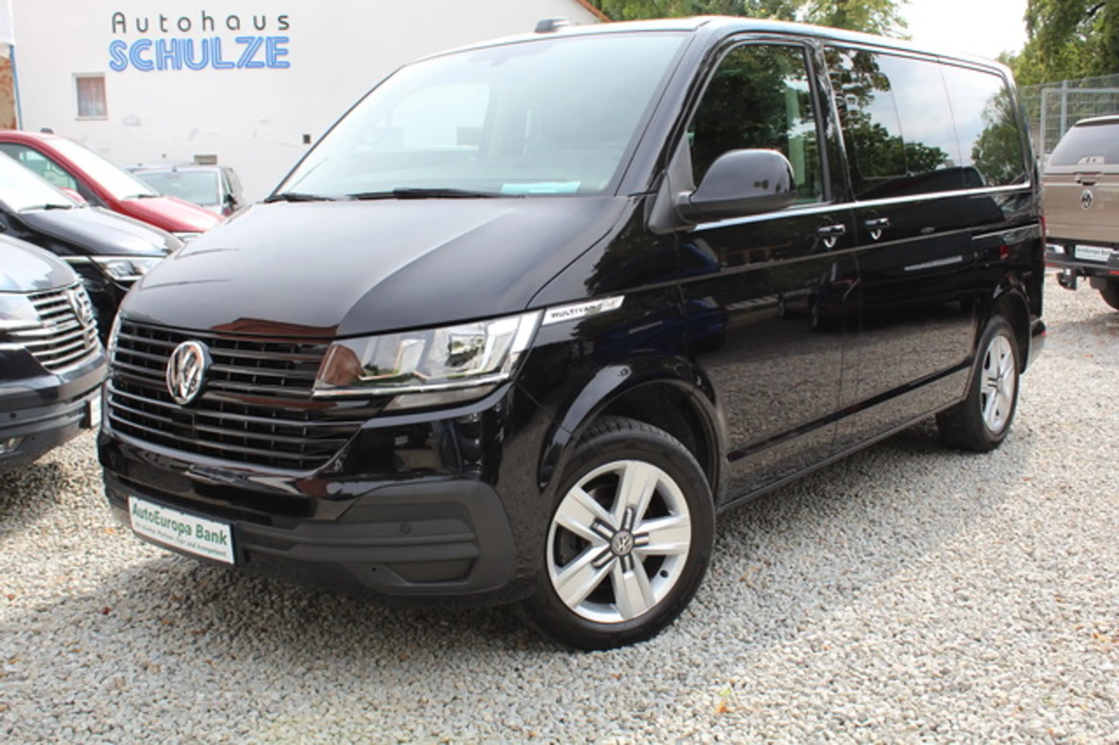 Volkswagen T6.1 Multivan Comfortline 150PS DSG AHK Standhzg
