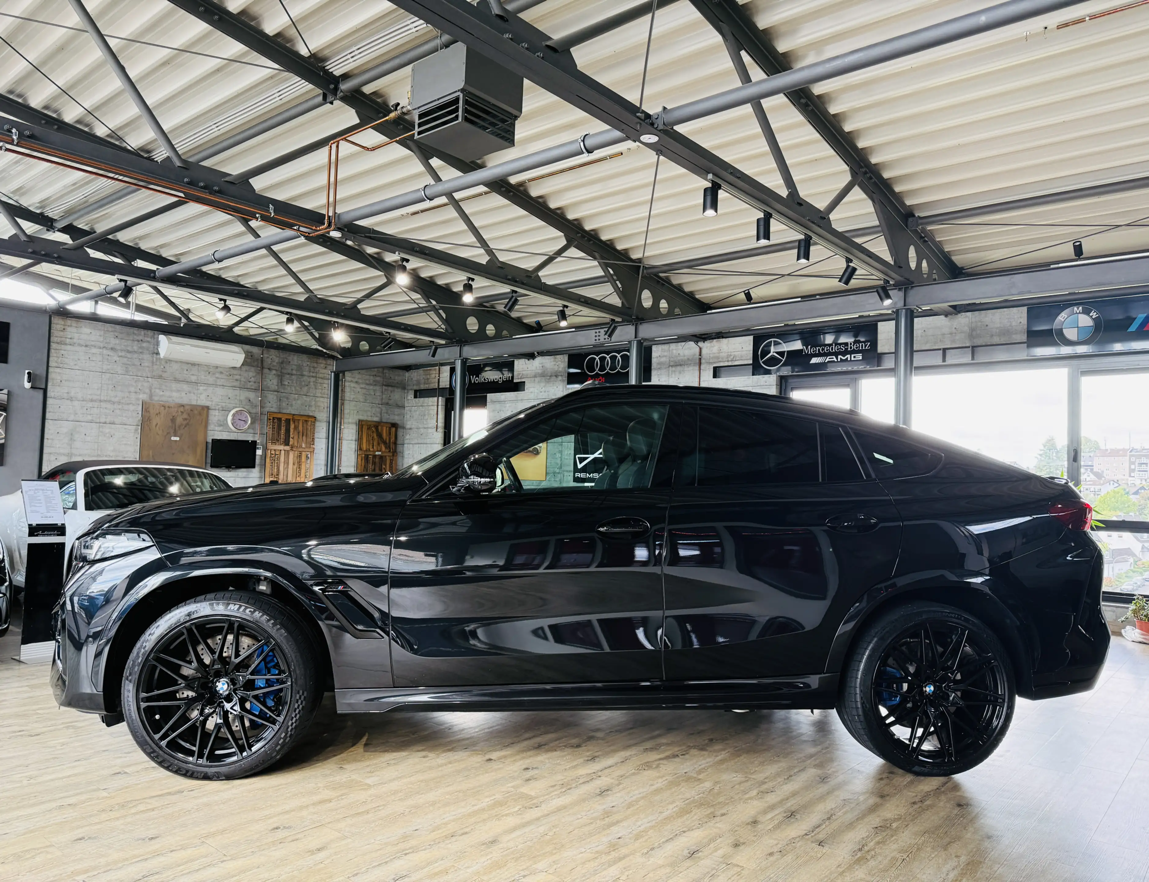 BMW X6 M Competition*360°*PANO*AHK*HUD*HARMAN KARDON — photo 4