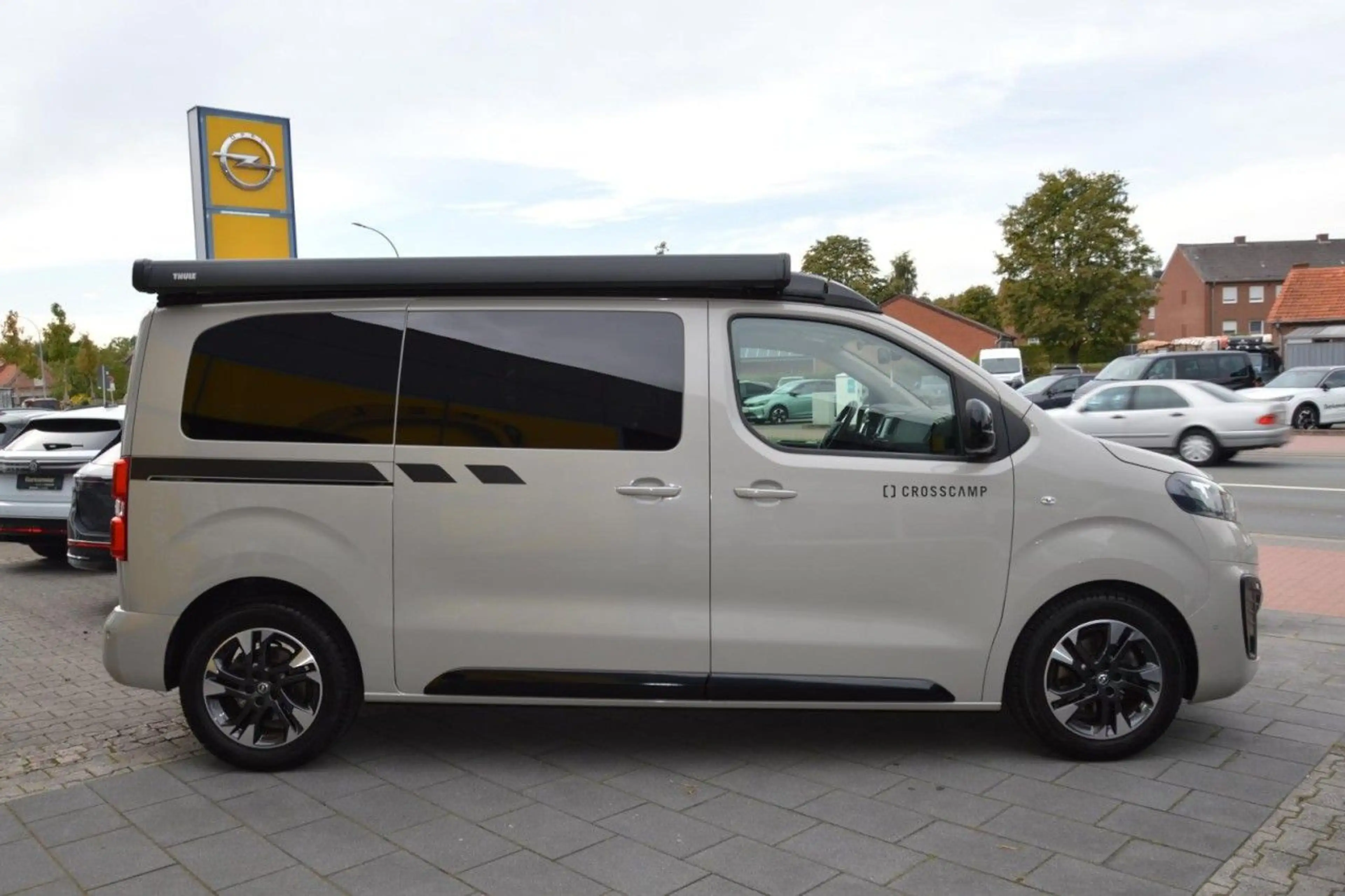 Opel Zafira Life Edition M — photo 7