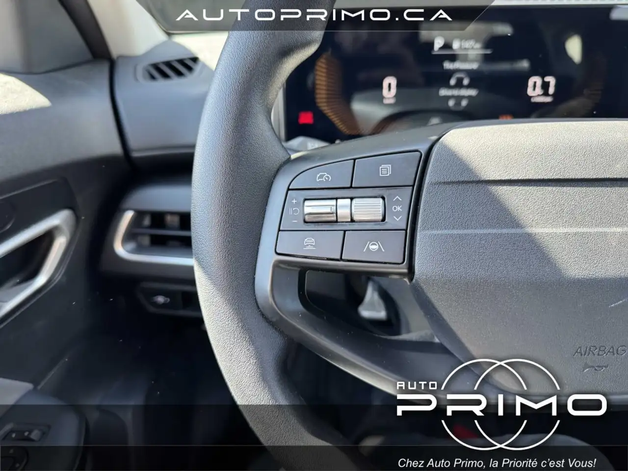 Kia K4 снимка Kia K4