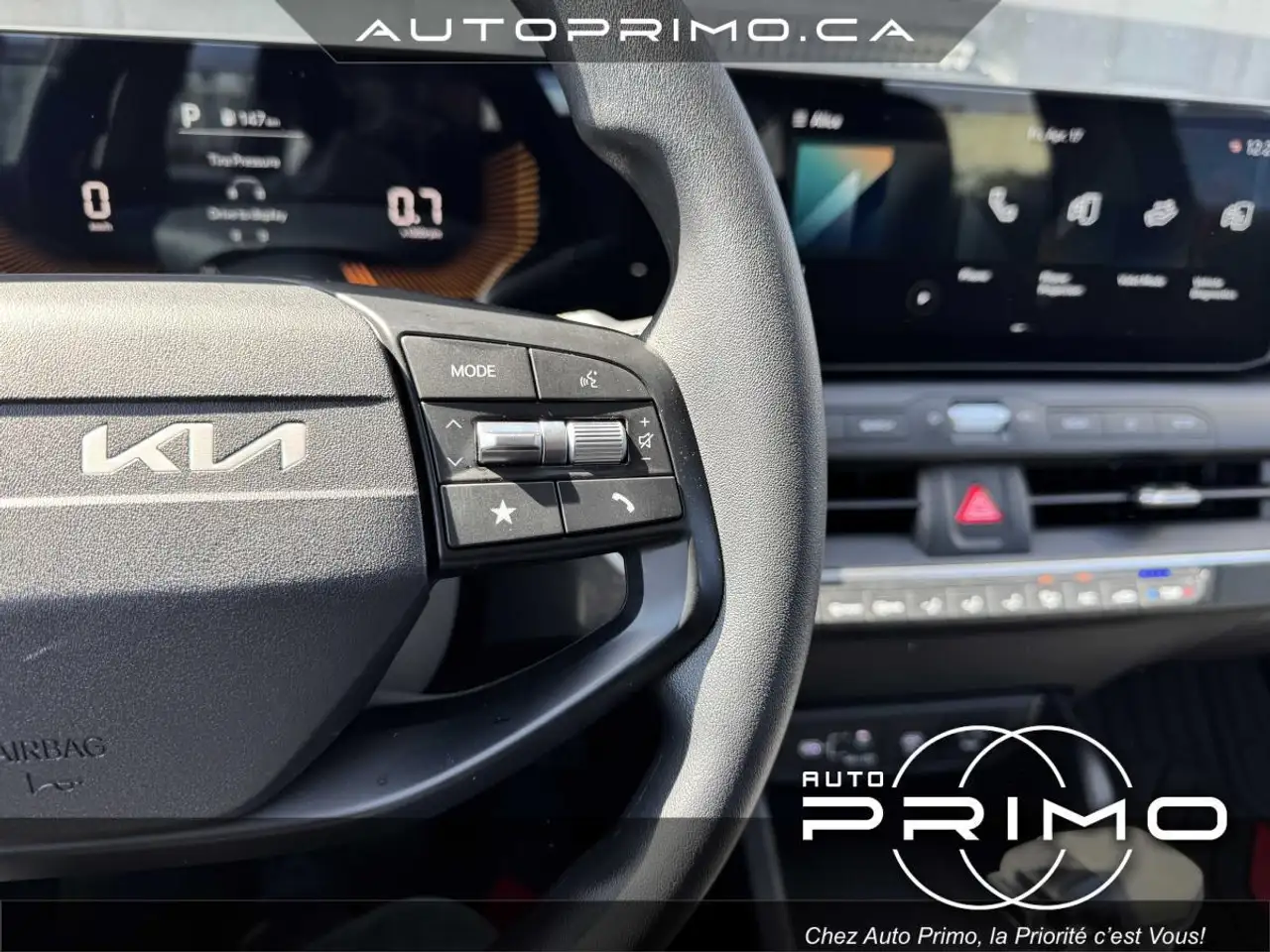 Kia K4 снимка Kia K4