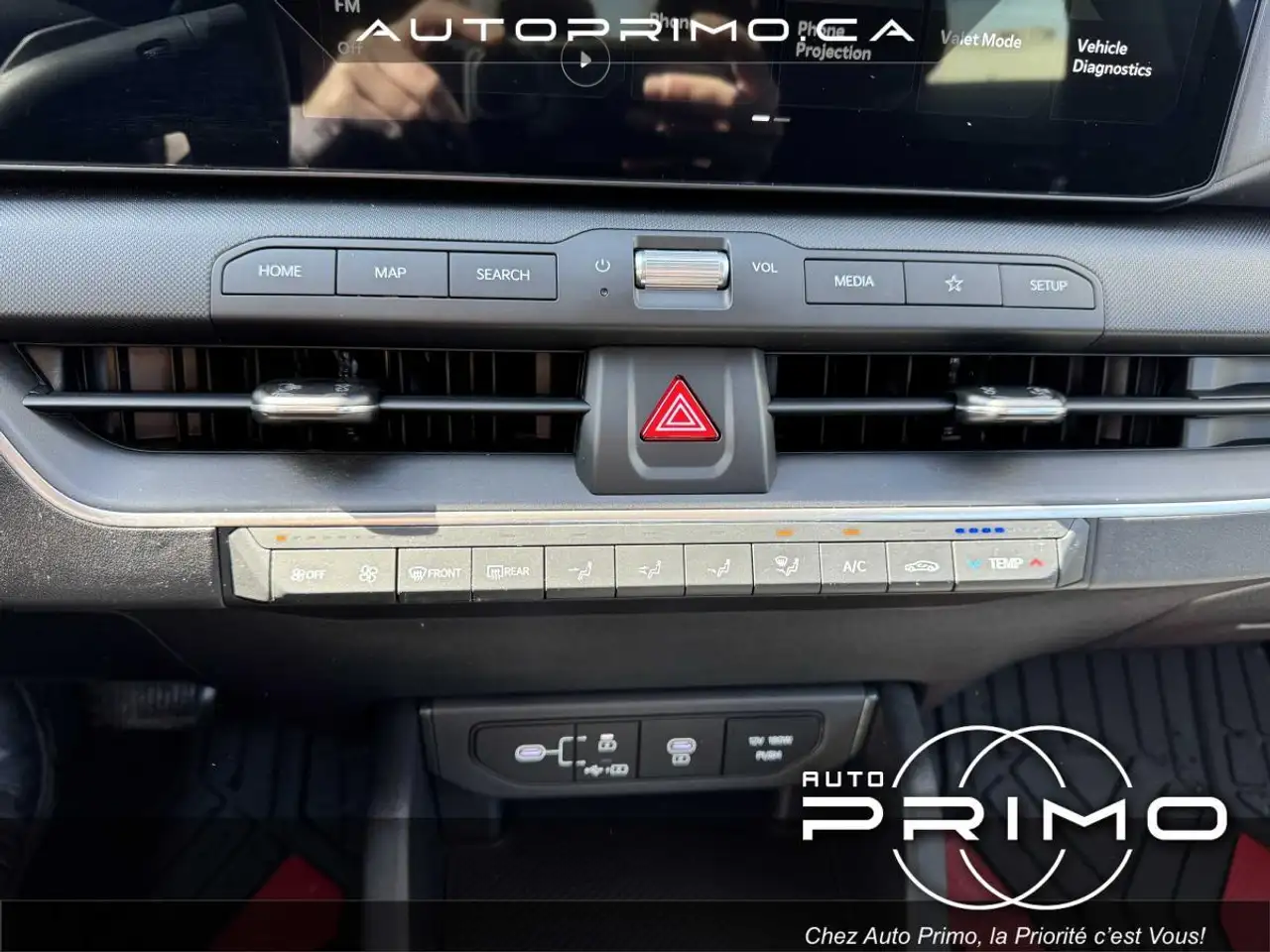Kia K4 снимка Kia K4