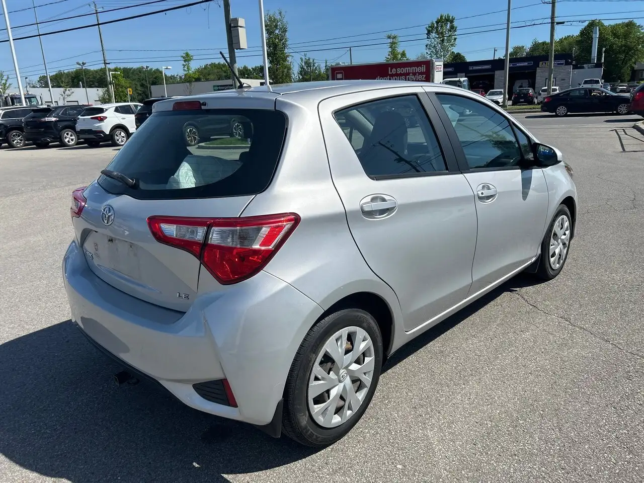 Toyota Yaris снимка Toyota Yaris
