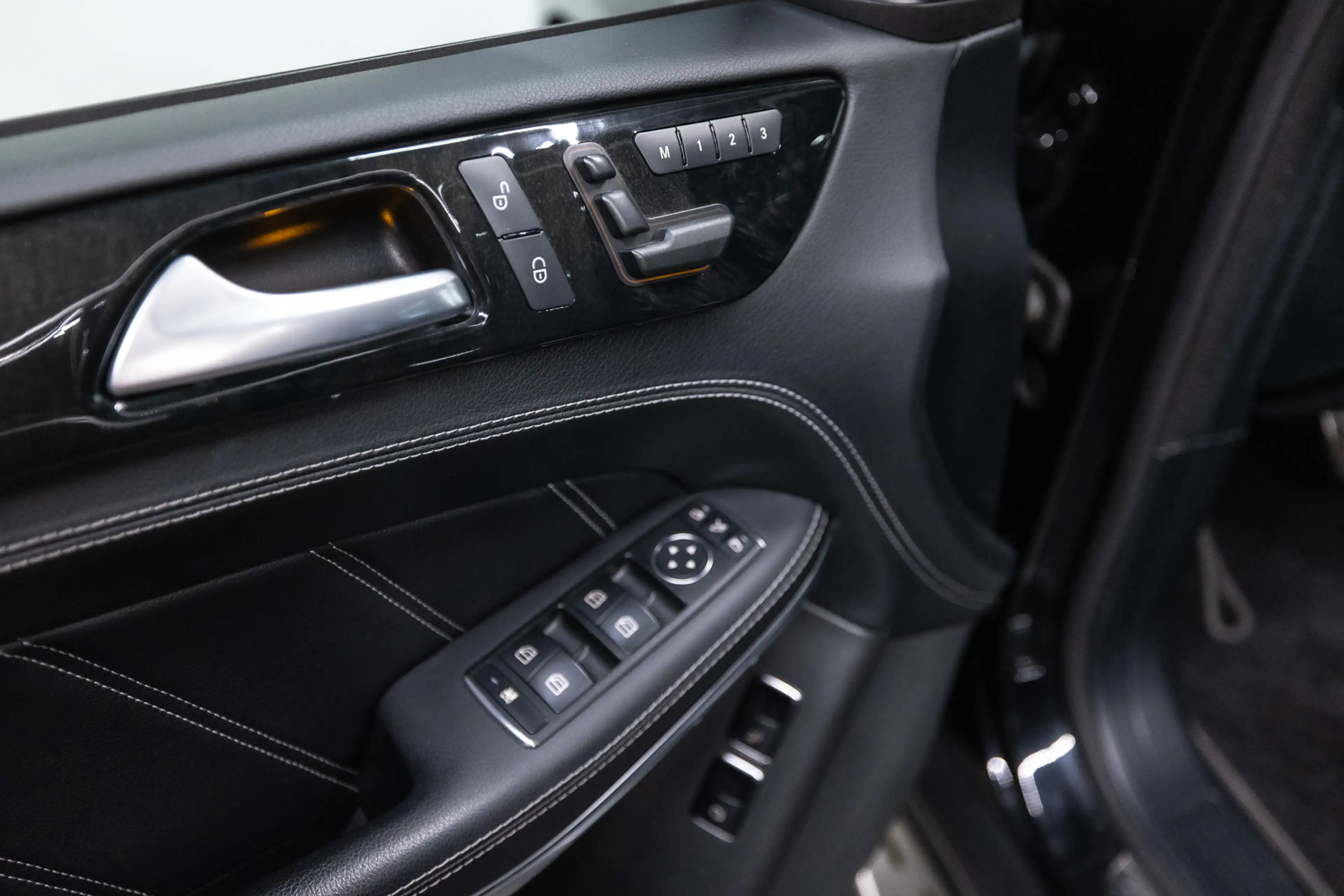Mercedes-Benz GL 63 AMG Btw auto (€ 49.545.45 Ex B.T.W) DEALER AUTO Dealer — photo 42