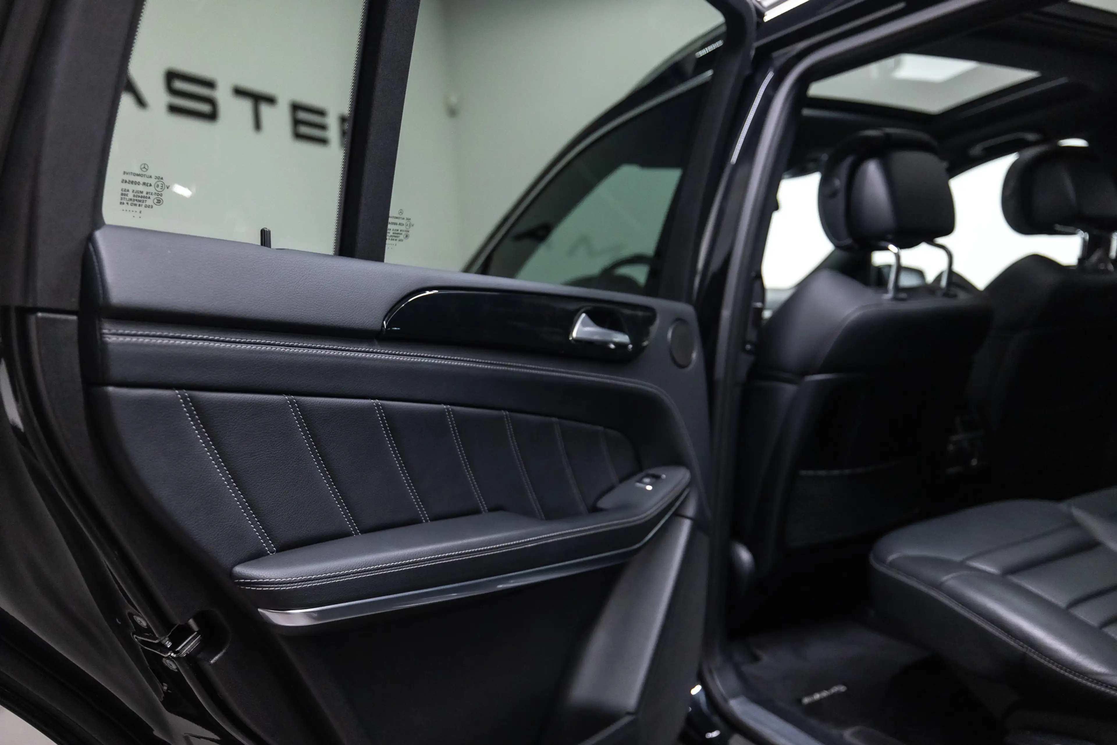 Mercedes-Benz GL 63 AMG Btw auto (€ 49.545.45 Ex B.T.W) DEALER AUTO Dealer — photo 45