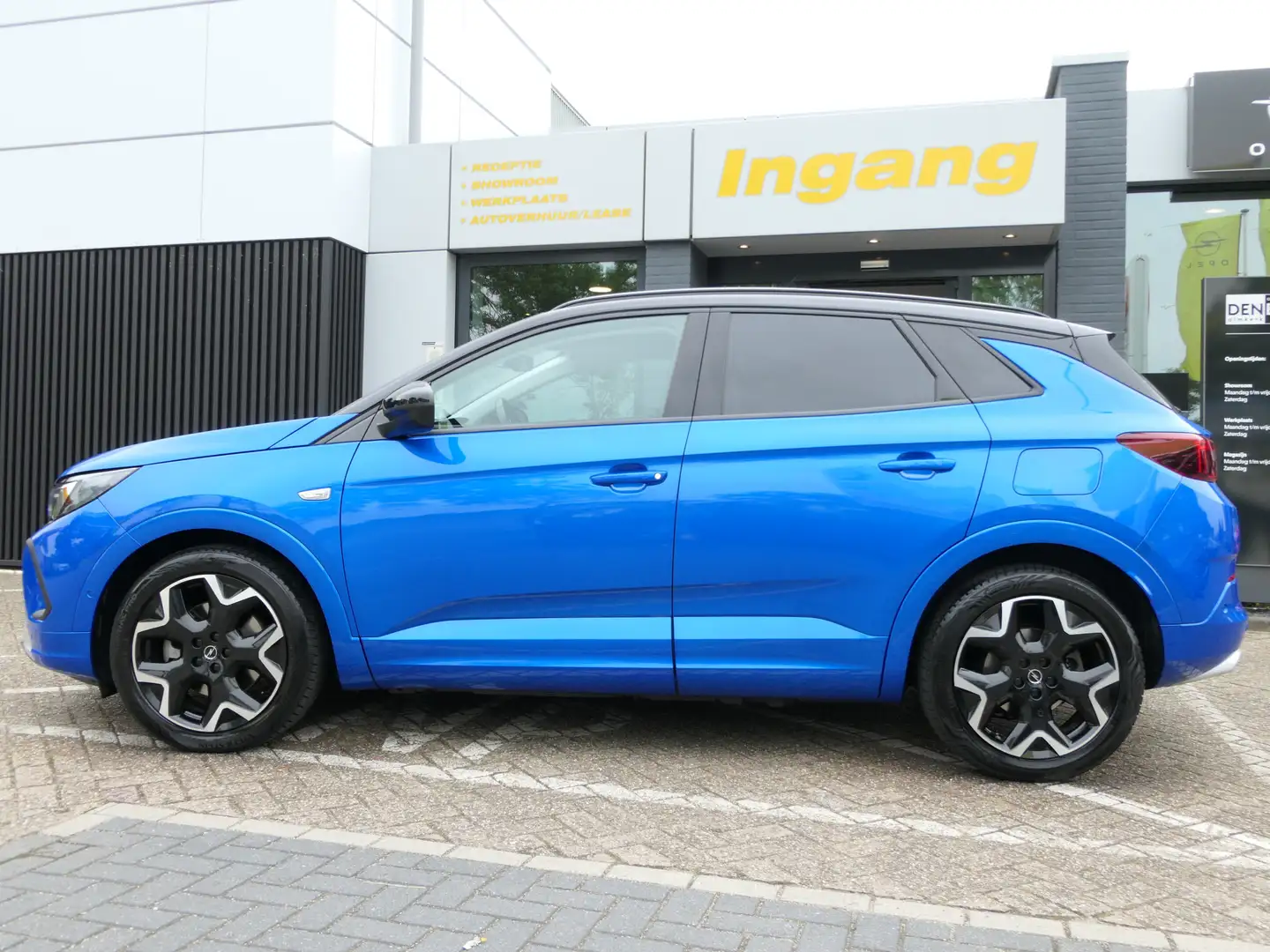 Opel Grandland 1.6 Turbo 225pk Plug-In Hybrid Ultimate | Leder | Blau - 2