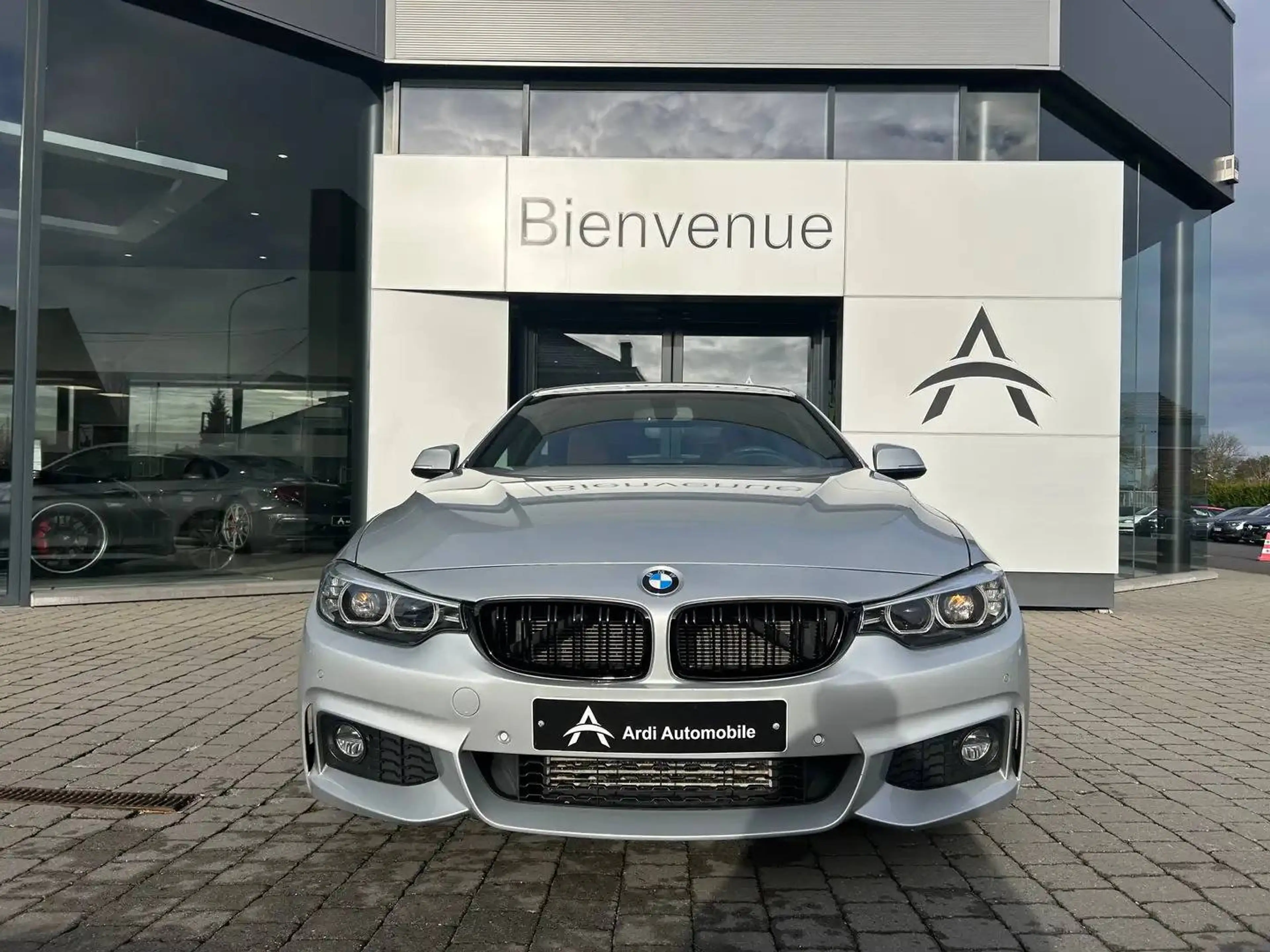 BMW 418 Coupé dA *GARANTIE 12 MOIS*PACK M*LED*CUIR*GPS* — photo 2