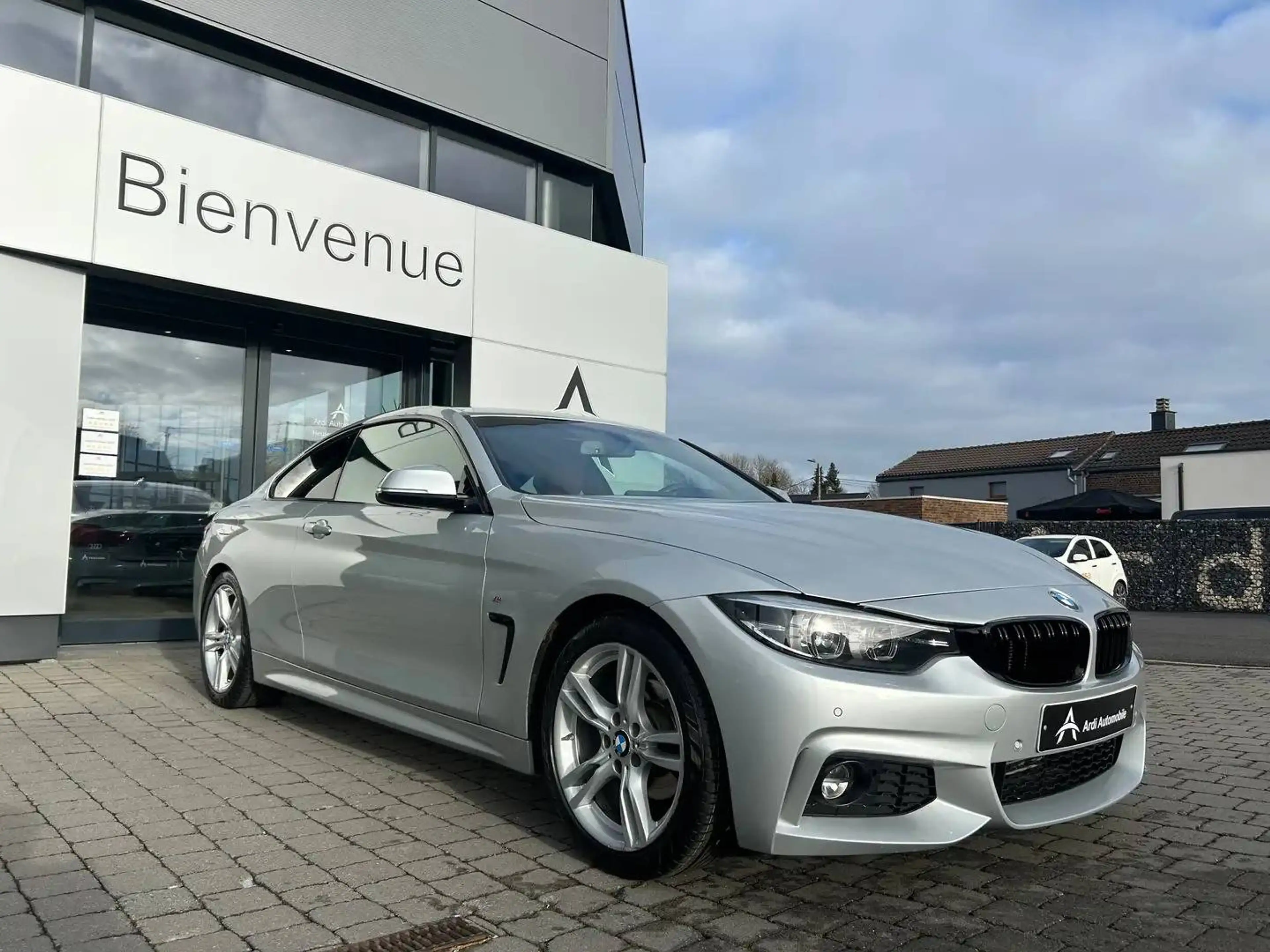 BMW 418 Coupé dA *GARANTIE 12 MOIS*PACK M*LED*CUIR*GPS* — photo 3