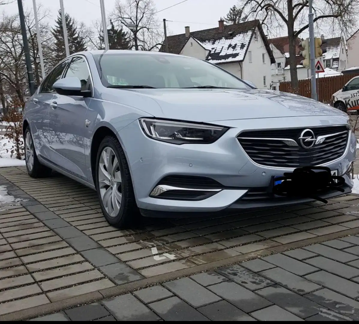 Opel Insignia Innovation Grau - 1