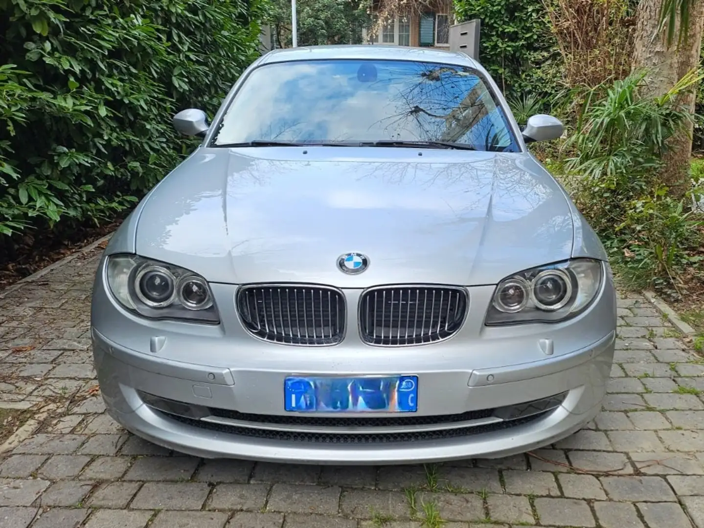 BMW 116 116i 5p Futura 122cv Argento - 1