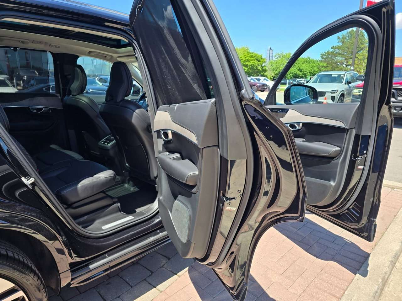 2024 Volvo XC90 UP TO *5YR/UNLIMITED KM WARRANTY... thumb 11