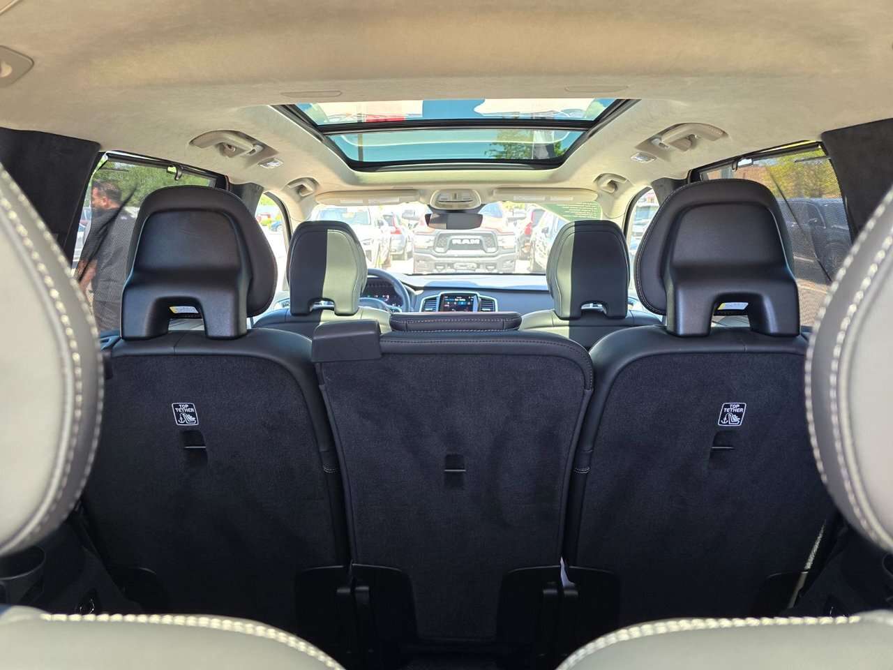 2024 Volvo XC90 UP TO *5YR/UNLIMITED KM WARRANTY... thumb 7