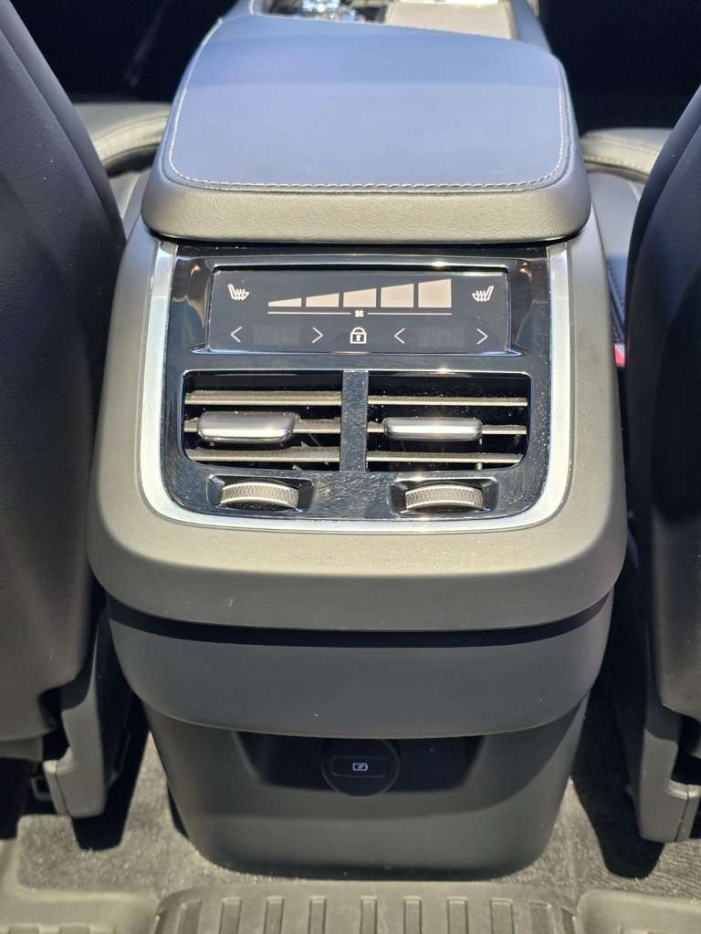 2024 Volvo XC90 UP TO *5YR/UNLIMITED KM WARRANTY... thumb 23