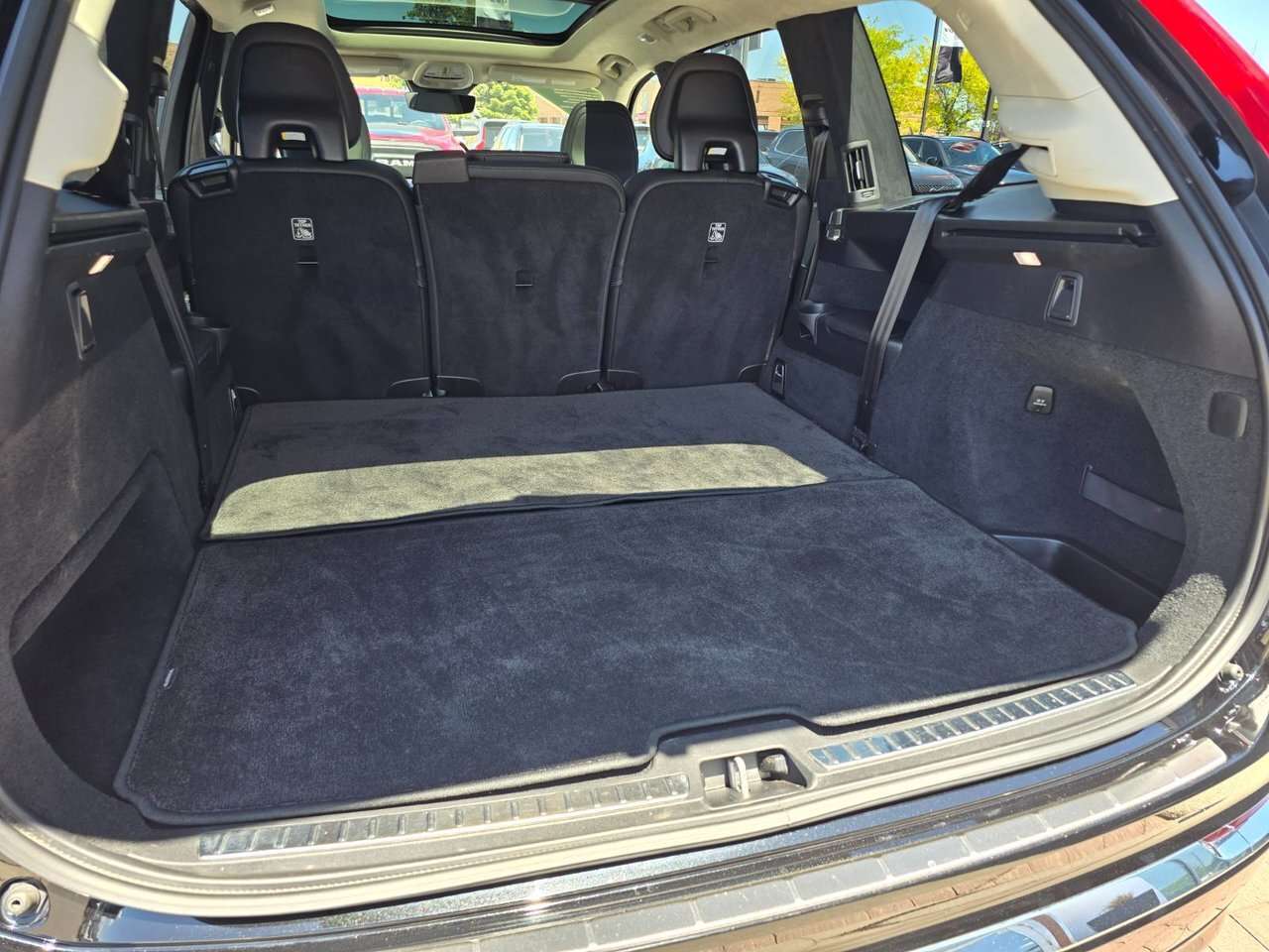 2024 Volvo XC90 UP TO *5YR/UNLIMITED KM WARRANTY... thumb 18