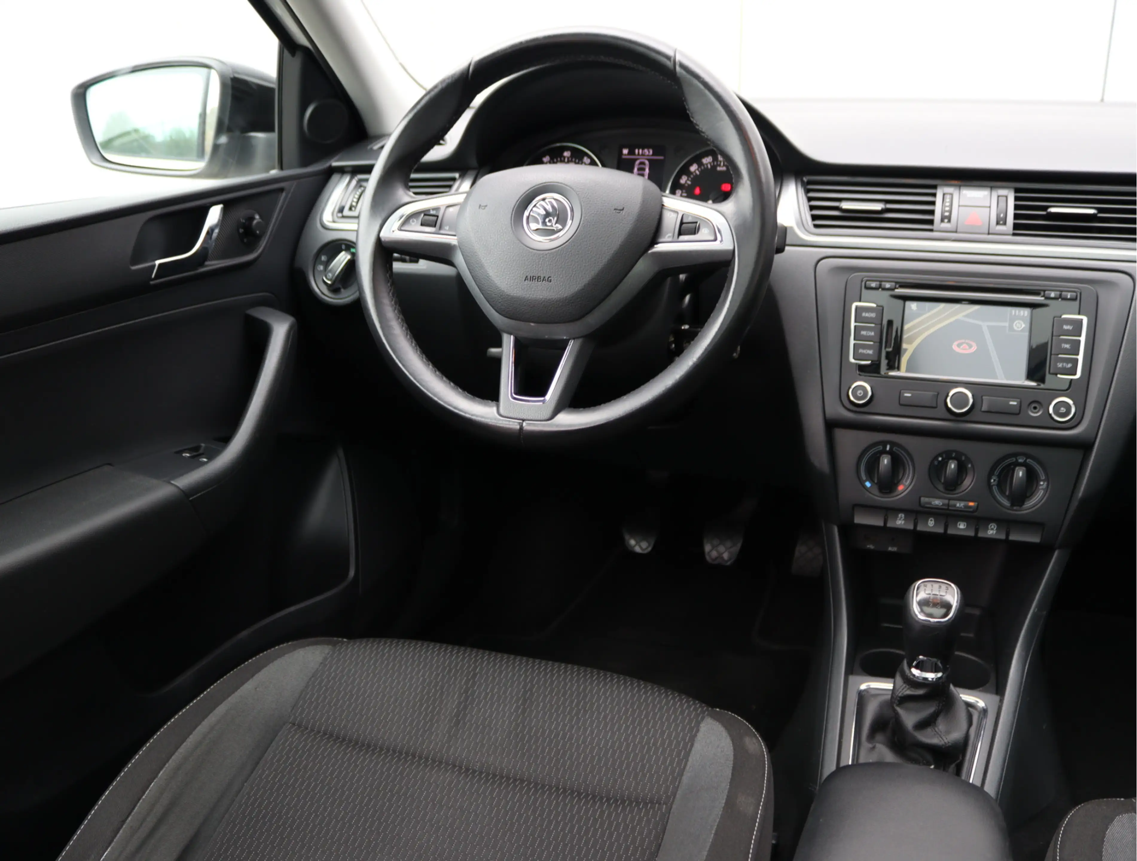 Skoda Rapid/Spaceback 1.2 TSI Greentech | Panoramadak | Trekhaak | Org. — photo 10