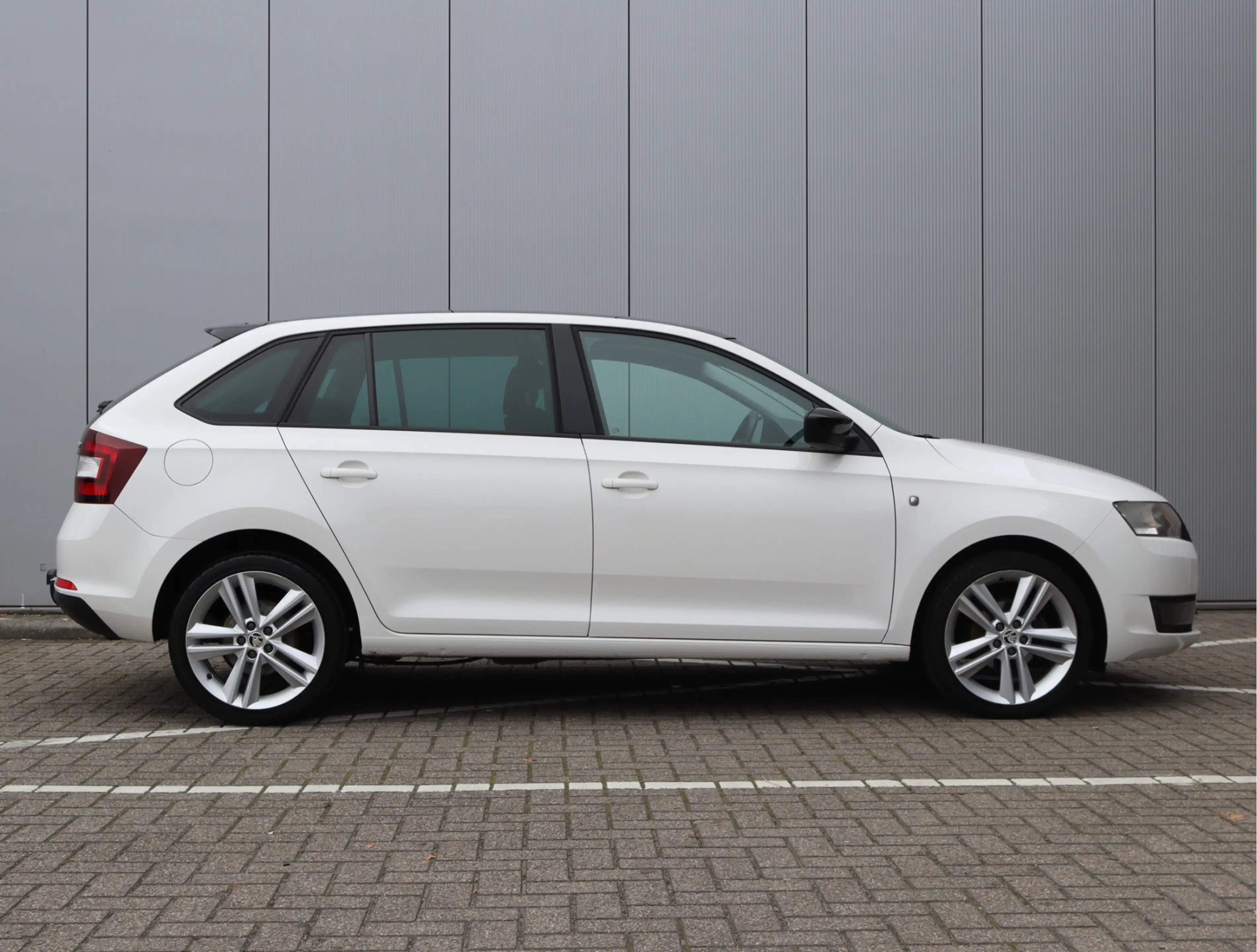 Skoda Rapid/Spaceback 1.2 TSI Greentech | Panoramadak | Trekhaak | Org. — photo 6